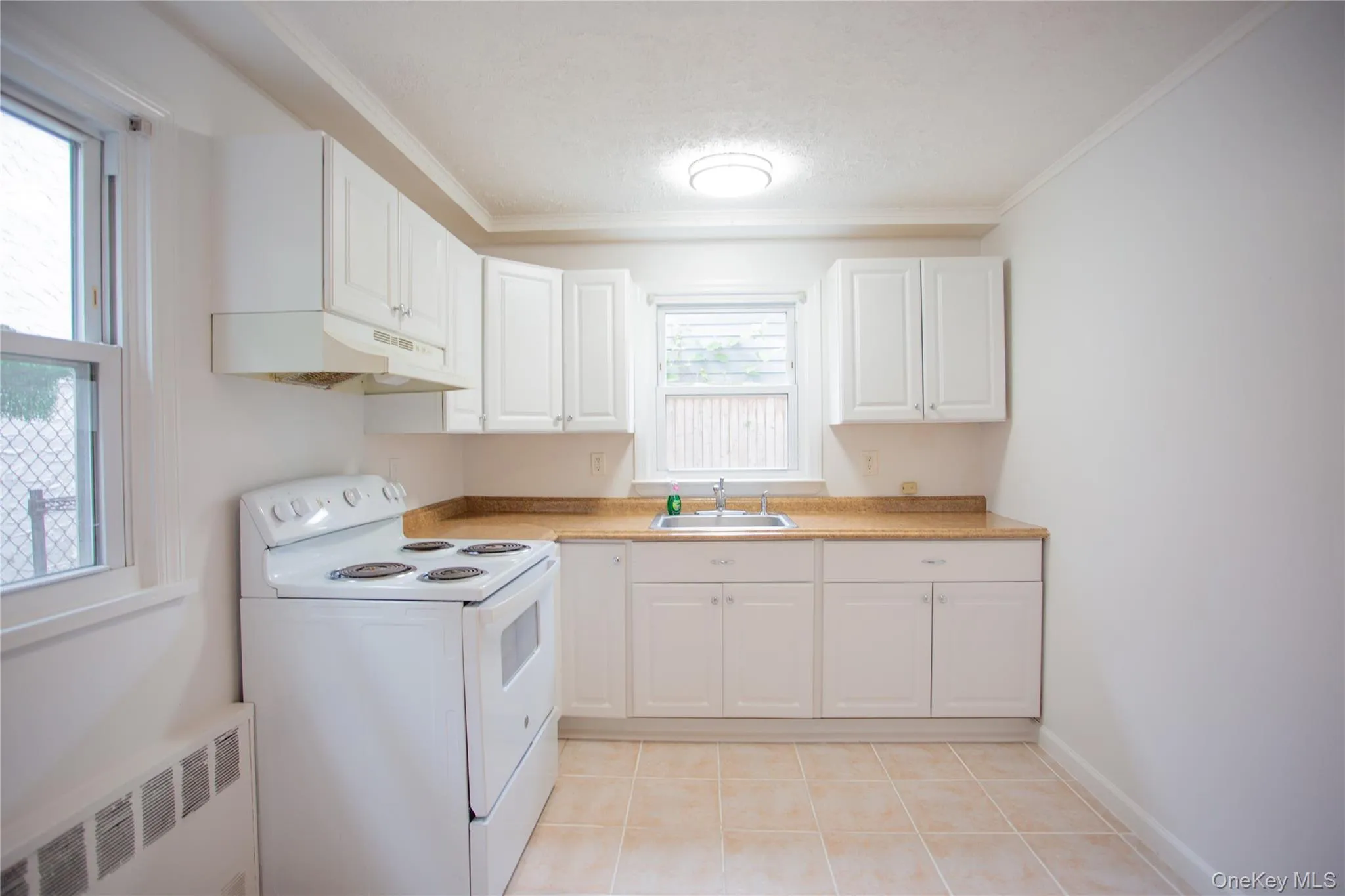 133 Cleveland Avenue, Long Beach, NY, 2 Bedrooms Bedrooms, 5 Rooms Rooms,1 BathroomBathrooms,Residential Lease,For Rent,Cleveland,0,1003895 133 Cleveland Avenue, Long Beach, NY, 2 Bedrooms Bedrooms, 5 Rooms Rooms,1 BathroomBathrooms,Residential Lease,For Rent,Cleveland,0,1003895