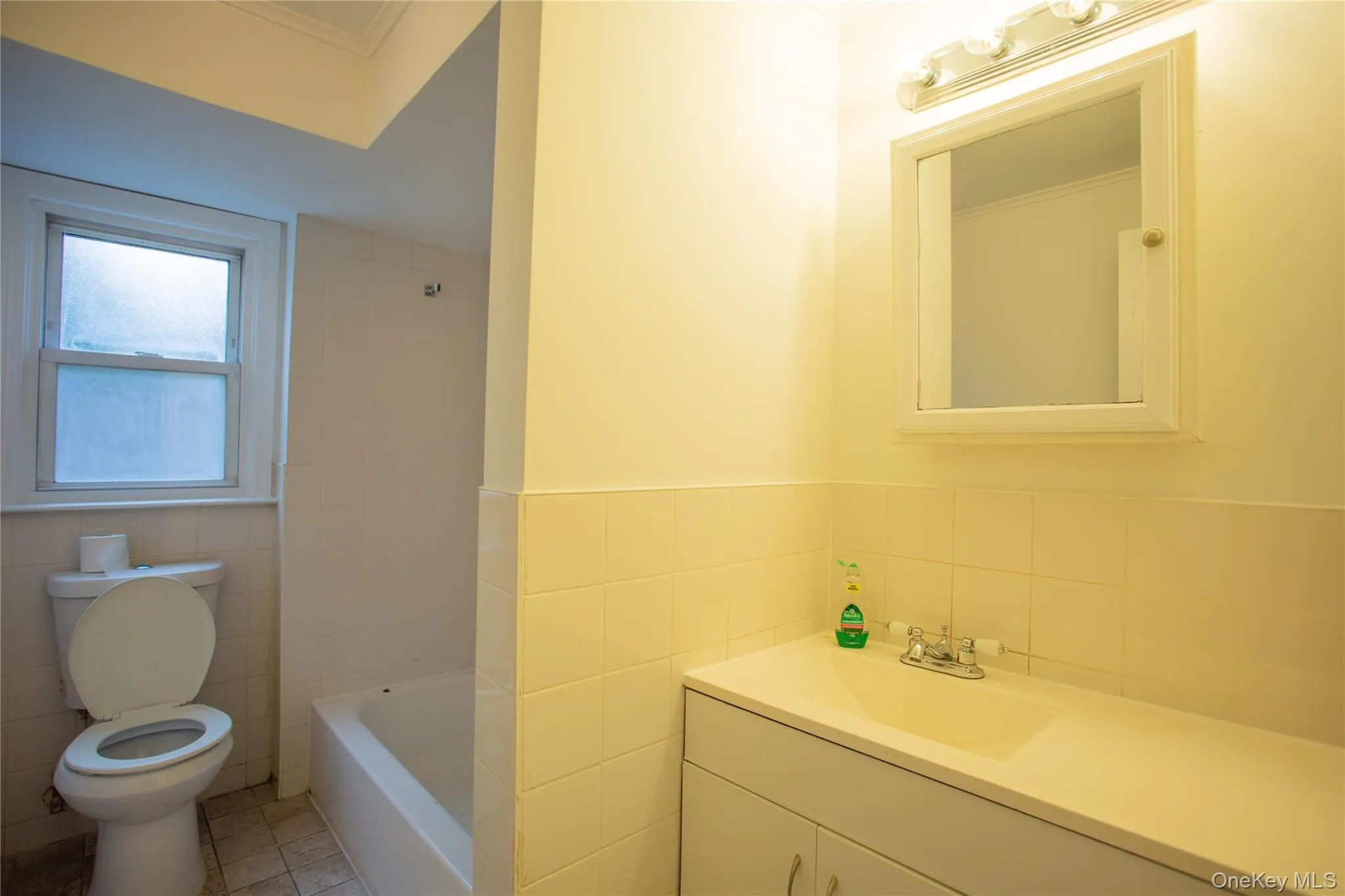 133 Cleveland Avenue, Long Beach, NY, 2 Bedrooms Bedrooms, 5 Rooms Rooms,1 BathroomBathrooms,Residential Lease,For Rent,Cleveland,0,1003895 133 Cleveland Avenue, Long Beach, NY, 2 Bedrooms Bedrooms, 5 Rooms Rooms,1 BathroomBathrooms,Residential Lease,For Rent,Cleveland,0,1003895