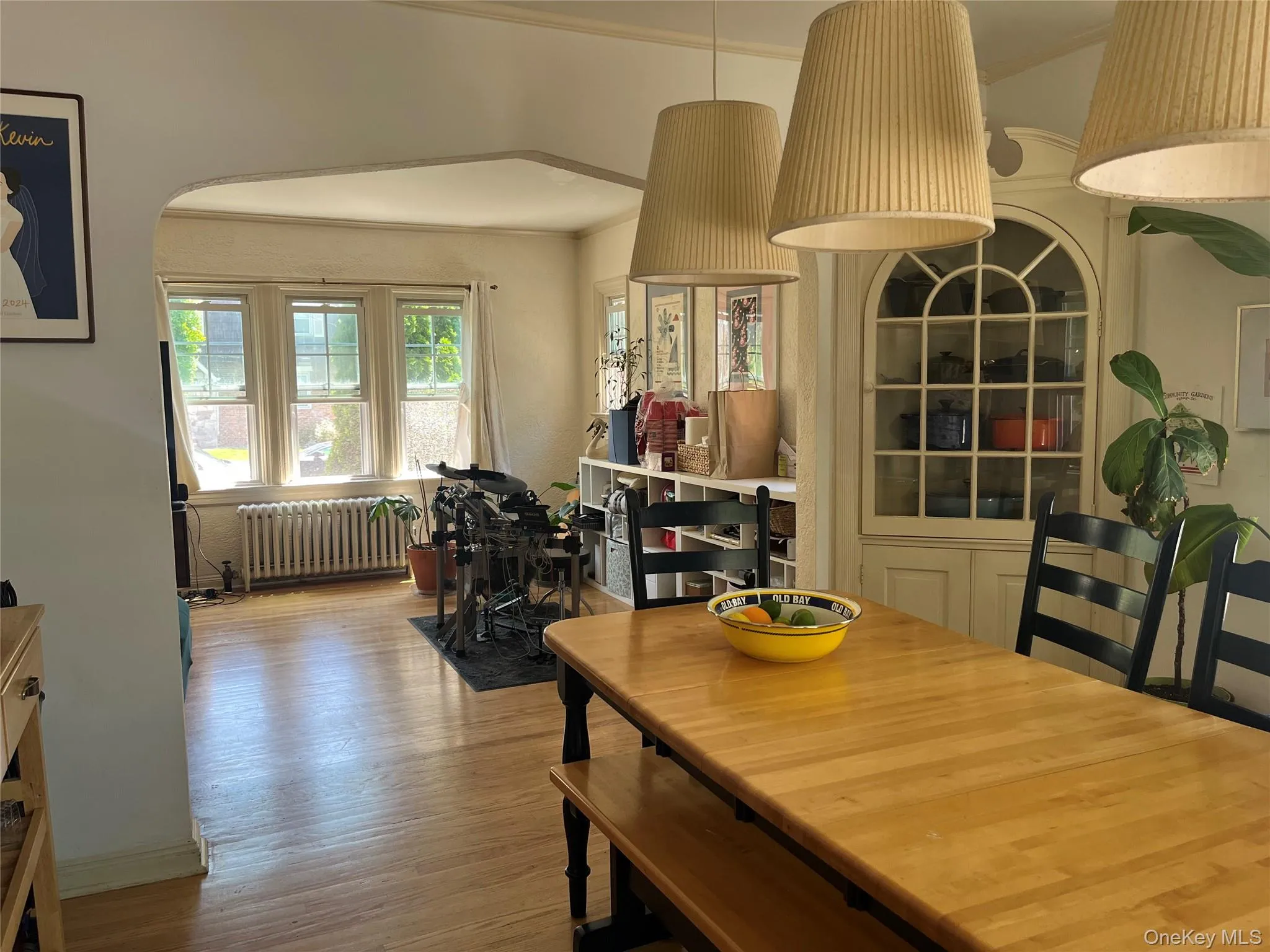 24829 Cambria Avenue, New York, NY, 3 Bedrooms Bedrooms, 7 Rooms Rooms,1 BathroomBathrooms,Residential Lease,For Rent,Cambria,0,1003902 24829 Cambria Avenue, New York, NY, 3 Bedrooms Bedrooms, 7 Rooms Rooms,1 BathroomBathrooms,Residential Lease,For Rent,Cambria,0,1003902