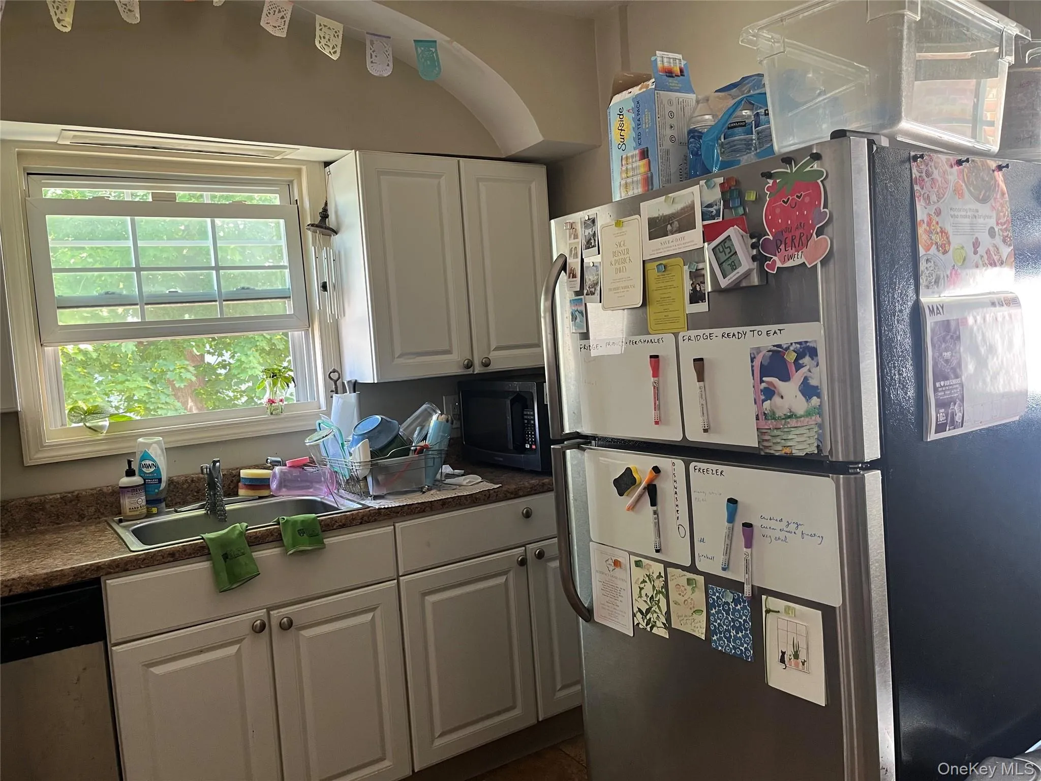 24829 Cambria Avenue, New York, NY, 3 Bedrooms Bedrooms, 7 Rooms Rooms,1 BathroomBathrooms,Residential Lease,For Rent,Cambria,0,1003902 24829 Cambria Avenue, New York, NY, 3 Bedrooms Bedrooms, 7 Rooms Rooms,1 BathroomBathrooms,Residential Lease,For Rent,Cambria,0,1003902