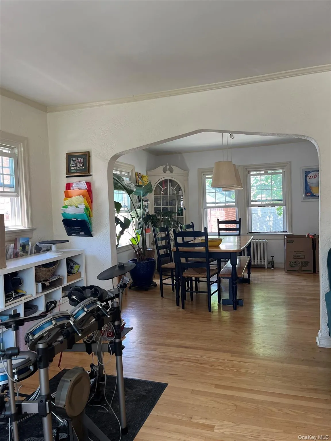 24829 Cambria Avenue, New York, NY, 3 Bedrooms Bedrooms, 7 Rooms Rooms,1 BathroomBathrooms,Residential Lease,For Rent,Cambria,0,1003902 24829 Cambria Avenue, New York, NY, 3 Bedrooms Bedrooms, 7 Rooms Rooms,1 BathroomBathrooms,Residential Lease,For Rent,Cambria,0,1003902