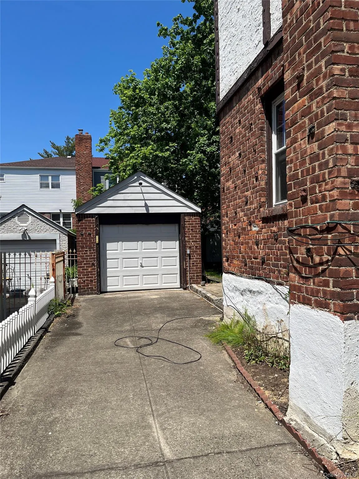 24829 Cambria Avenue, New York, NY, 3 Bedrooms Bedrooms, 7 Rooms Rooms,1 BathroomBathrooms,Residential Lease,For Rent,Cambria,0,1003902 24829 Cambria Avenue, New York, NY, 3 Bedrooms Bedrooms, 7 Rooms Rooms,1 BathroomBathrooms,Residential Lease,For Rent,Cambria,0,1003902