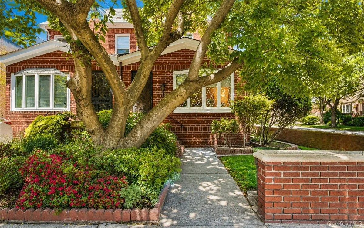 85-65 67th Drive, New York, NY, 3 Bedrooms Bedrooms, 11 Rooms Rooms,2 BathroomsBathrooms,Residential,For Rent,67th,0,1003913 85-65 67th Drive, New York, NY, 3 Bedrooms Bedrooms, 11 Rooms Rooms,2 BathroomsBathrooms,Residential,For Rent,67th,0,1003913