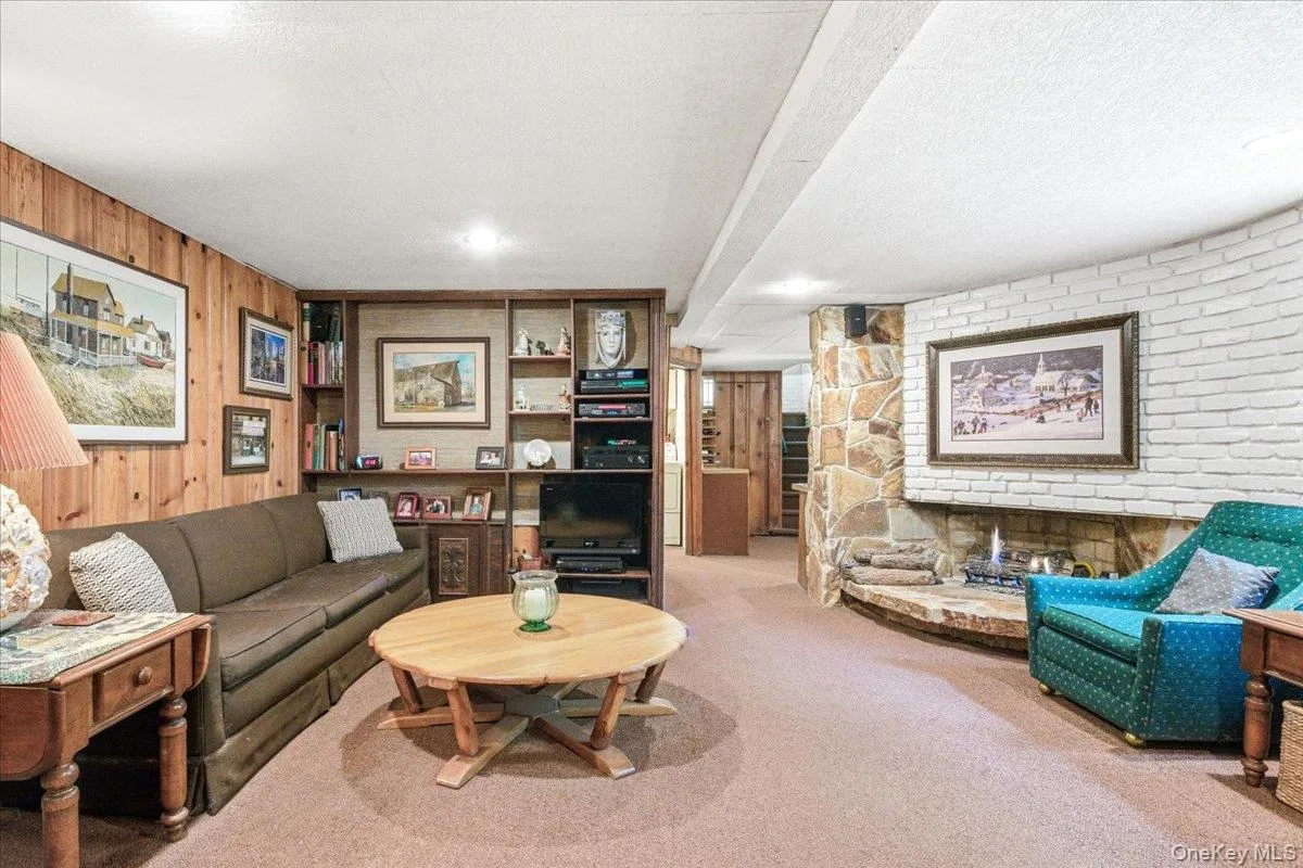85-65 67th Drive, New York, NY, 3 Bedrooms Bedrooms, 11 Rooms Rooms,2 BathroomsBathrooms,Residential,For Rent,67th,0,1003913 85-65 67th Drive, New York, NY, 3 Bedrooms Bedrooms, 11 Rooms Rooms,2 BathroomsBathrooms,Residential,For Rent,67th,0,1003913