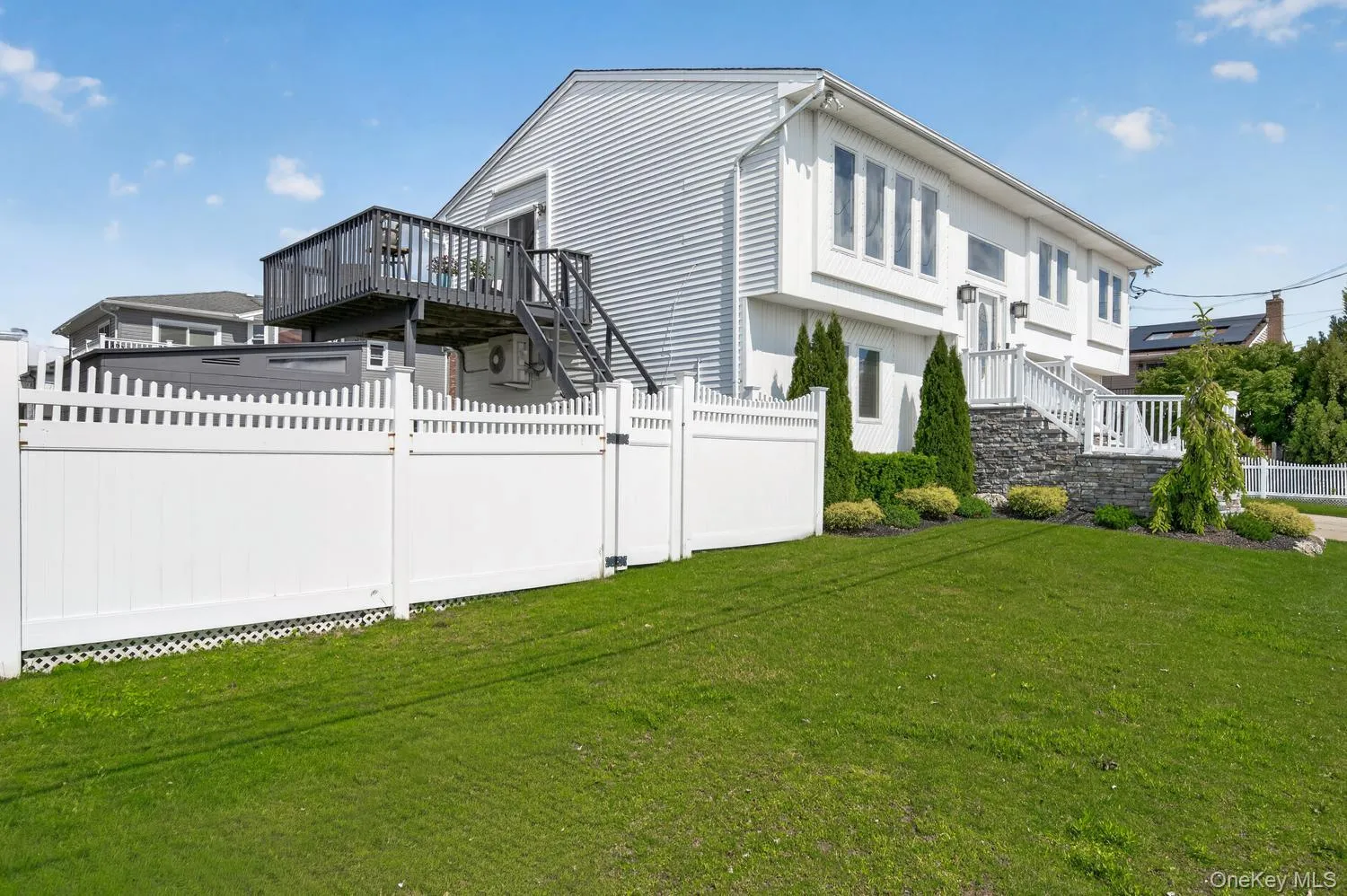 2862 Island Channel Road, Hempstead, NY, 4 Bedrooms Bedrooms, 9 Rooms Rooms,3 BathroomsBathrooms,Residential,For Rent,Island Channel,0,1003915 2862 Island Channel Road, Hempstead, NY, 4 Bedrooms Bedrooms, 9 Rooms Rooms,3 BathroomsBathrooms,Residential,For Rent,Island Channel,0,1003915