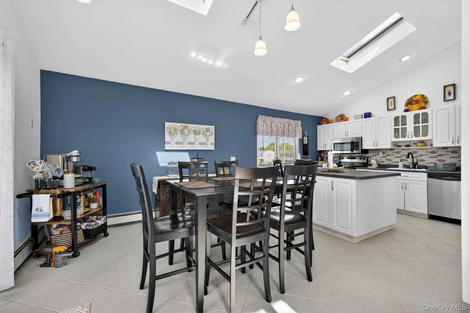 2862 Island Channel Road, Hempstead, NY, 4 Bedrooms Bedrooms, 9 Rooms Rooms,3 BathroomsBathrooms,Residential,For Rent,Island Channel,0,1003915 2862 Island Channel Road, Hempstead, NY, 4 Bedrooms Bedrooms, 9 Rooms Rooms,3 BathroomsBathrooms,Residential,For Rent,Island Channel,0,1003915
