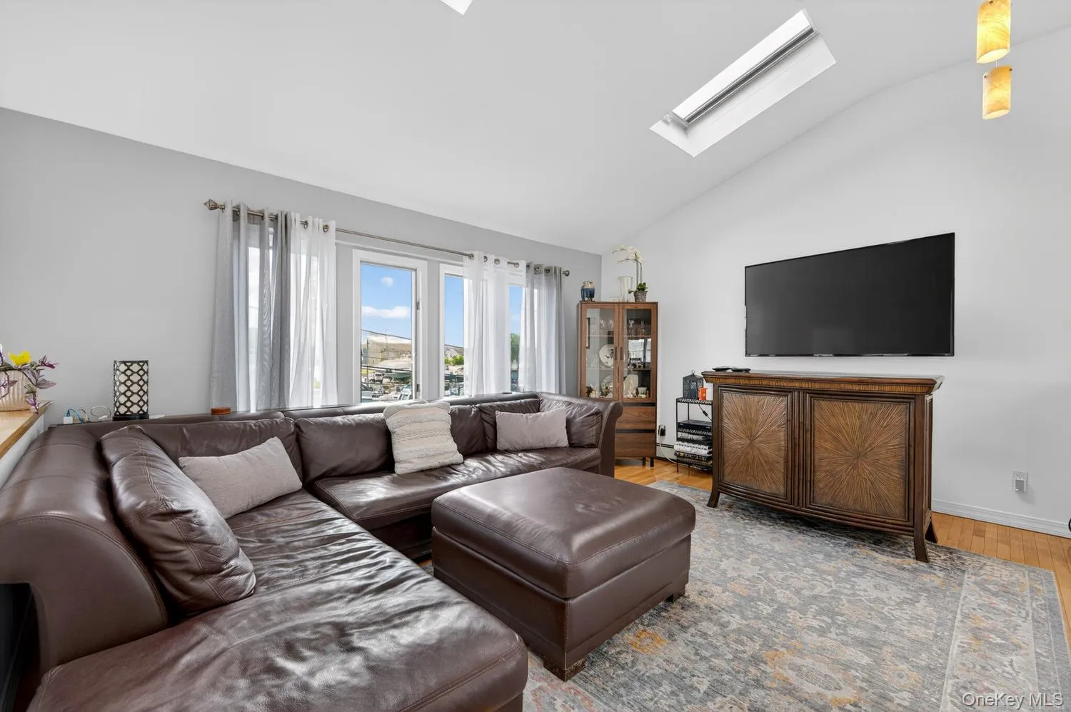 2862 Island Channel Road, Hempstead, NY, 4 Bedrooms Bedrooms, 9 Rooms Rooms,3 BathroomsBathrooms,Residential,For Rent,Island Channel,0,1003915 2862 Island Channel Road, Hempstead, NY, 4 Bedrooms Bedrooms, 9 Rooms Rooms,3 BathroomsBathrooms,Residential,For Rent,Island Channel,0,1003915