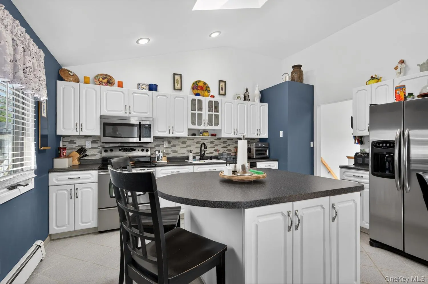 2862 Island Channel Road, Hempstead, NY, 4 Bedrooms Bedrooms, 9 Rooms Rooms,3 BathroomsBathrooms,Residential,For Rent,Island Channel,0,1003915 2862 Island Channel Road, Hempstead, NY, 4 Bedrooms Bedrooms, 9 Rooms Rooms,3 BathroomsBathrooms,Residential,For Rent,Island Channel,0,1003915