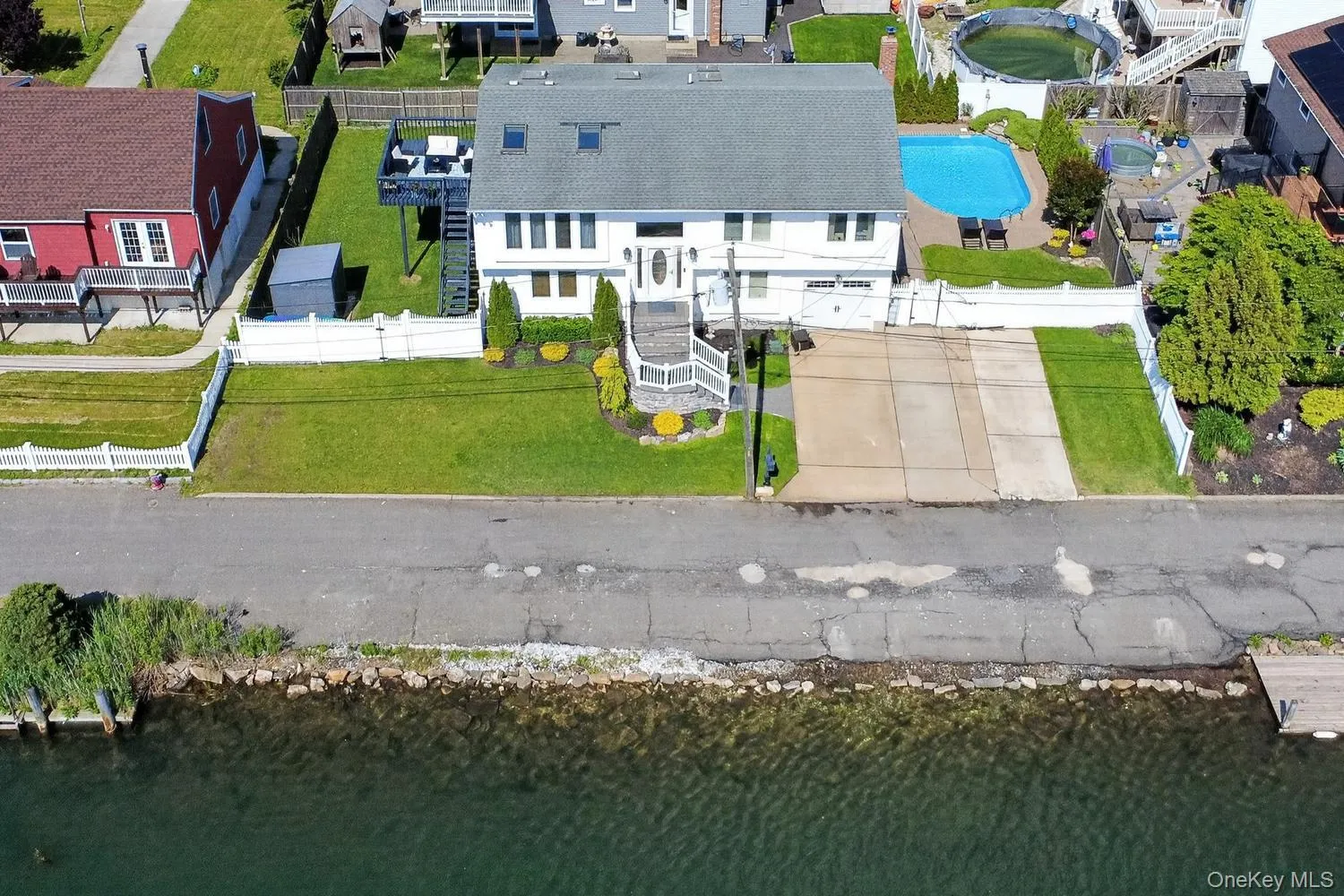 2862 Island Channel Road, Hempstead, NY, 4 Bedrooms Bedrooms, 9 Rooms Rooms,3 BathroomsBathrooms,Residential,For Rent,Island Channel,0,1003915 2862 Island Channel Road, Hempstead, NY, 4 Bedrooms Bedrooms, 9 Rooms Rooms,3 BathroomsBathrooms,Residential,For Rent,Island Channel,0,1003915
