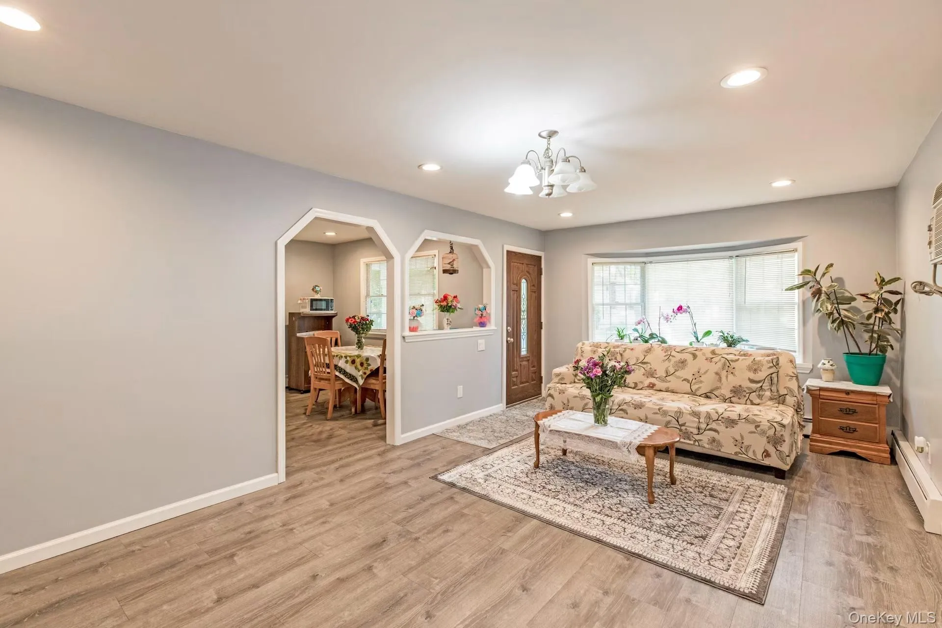 30 Paul Drive, Brookhaven, NY, 3 Bedrooms Bedrooms, 6 Rooms Rooms,1 BathroomBathrooms,Residential,For Rent,Paul,0,1003917 30 Paul Drive, Brookhaven, NY, 3 Bedrooms Bedrooms, 6 Rooms Rooms,1 BathroomBathrooms,Residential,For Rent,Paul,0,1003917