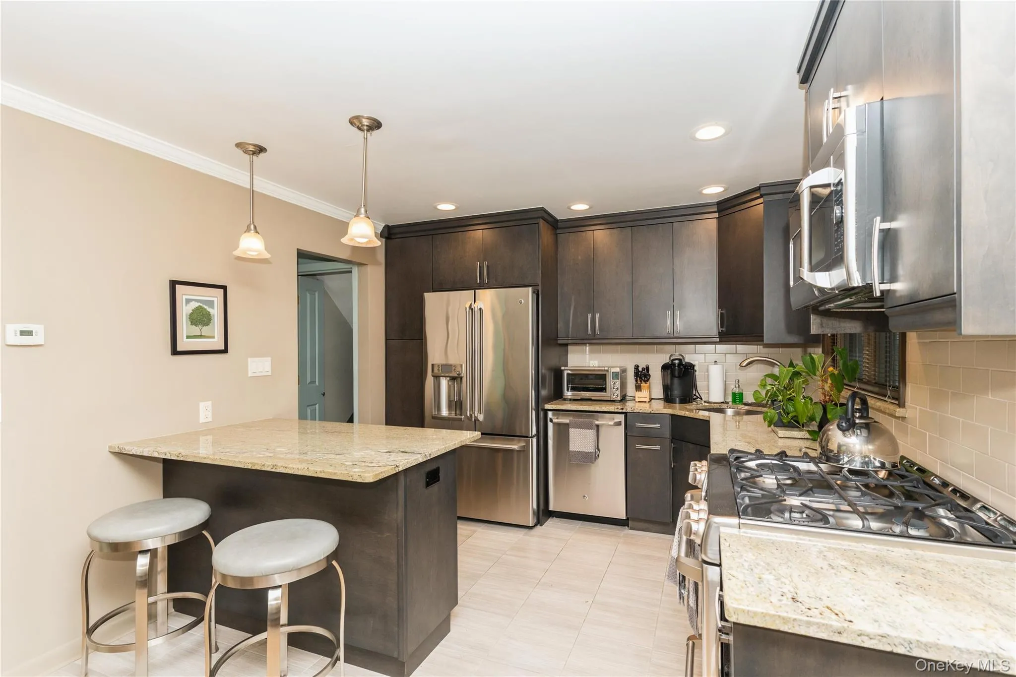 2772 Riverside Avenue, Hempstead, NY, 3 Bedrooms Bedrooms, 7 Rooms Rooms,2 BathroomsBathrooms,Residential,For Rent,Riverside,0,1003920 2772 Riverside Avenue, Hempstead, NY, 3 Bedrooms Bedrooms, 7 Rooms Rooms,2 BathroomsBathrooms,Residential,For Rent,Riverside,0,1003920