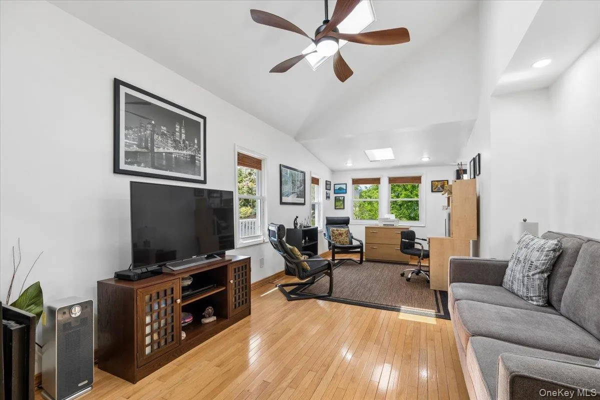118 Hewitt Street, Putnam Valley, NY, 2 Bedrooms Bedrooms, 6 Rooms Rooms,2 BathroomsBathrooms,Residential,For Rent,Hewitt,0,1003928 118 Hewitt Street, Putnam Valley, NY, 2 Bedrooms Bedrooms, 6 Rooms Rooms,2 BathroomsBathrooms,Residential,For Rent,Hewitt,0,1003928
