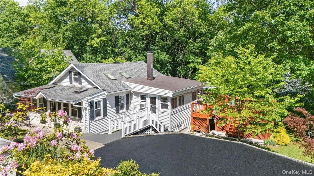 118 Hewitt Street, Putnam Valley, NY, 2 Bedrooms Bedrooms, 6 Rooms Rooms,2 BathroomsBathrooms,Residential,For Rent,Hewitt,0,1003928 118 Hewitt Street, Putnam Valley, NY, 2 Bedrooms Bedrooms, 6 Rooms Rooms,2 BathroomsBathrooms,Residential,For Rent,Hewitt,0,1003928