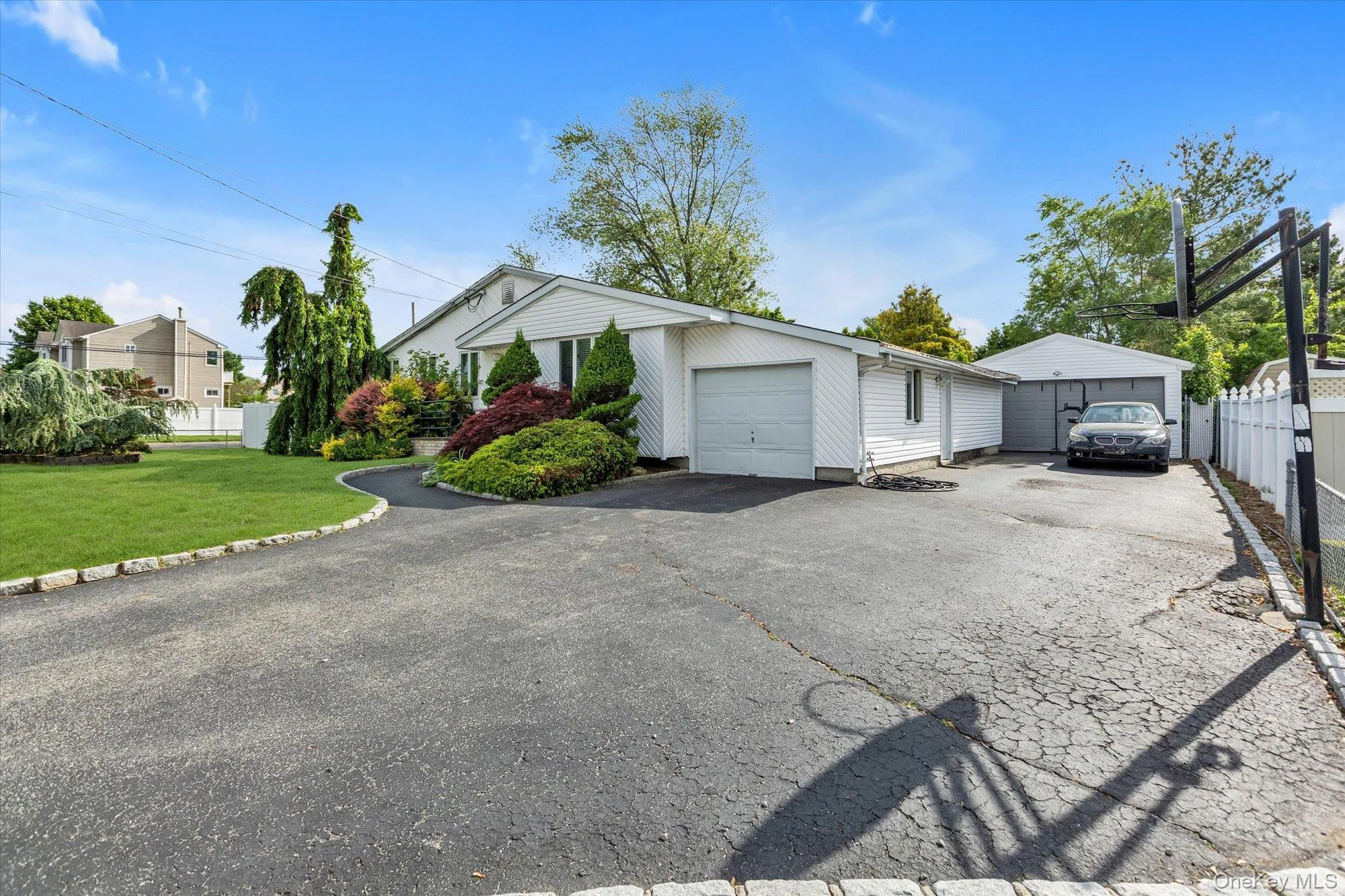 170 9th Street, Babylon, NY, 3 Bedrooms Bedrooms, 6 Rooms Rooms,1 BathroomBathrooms,Residential,For Rent,9th,0,1003940 170 9th Street, Babylon, NY, 3 Bedrooms Bedrooms, 6 Rooms Rooms,1 BathroomBathrooms,Residential,For Rent,9th,0,1003940