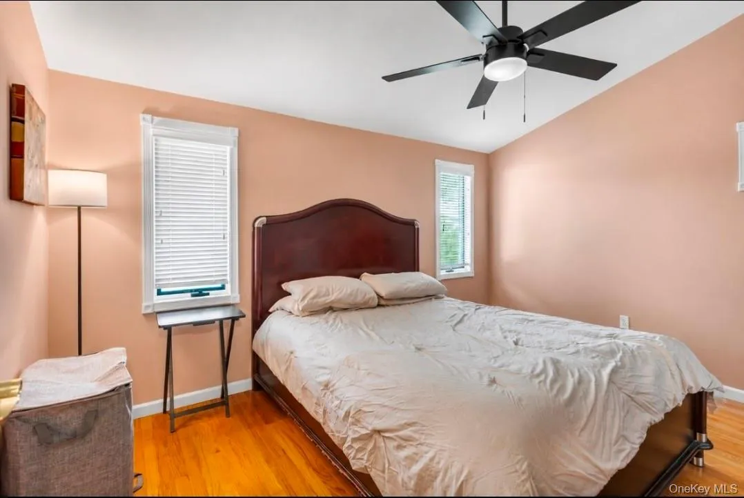 170 9th Street, Babylon, NY, 3 Bedrooms Bedrooms, 6 Rooms Rooms,1 BathroomBathrooms,Residential,For Rent,9th,0,1003940 170 9th Street, Babylon, NY, 3 Bedrooms Bedrooms, 6 Rooms Rooms,1 BathroomBathrooms,Residential,For Rent,9th,0,1003940