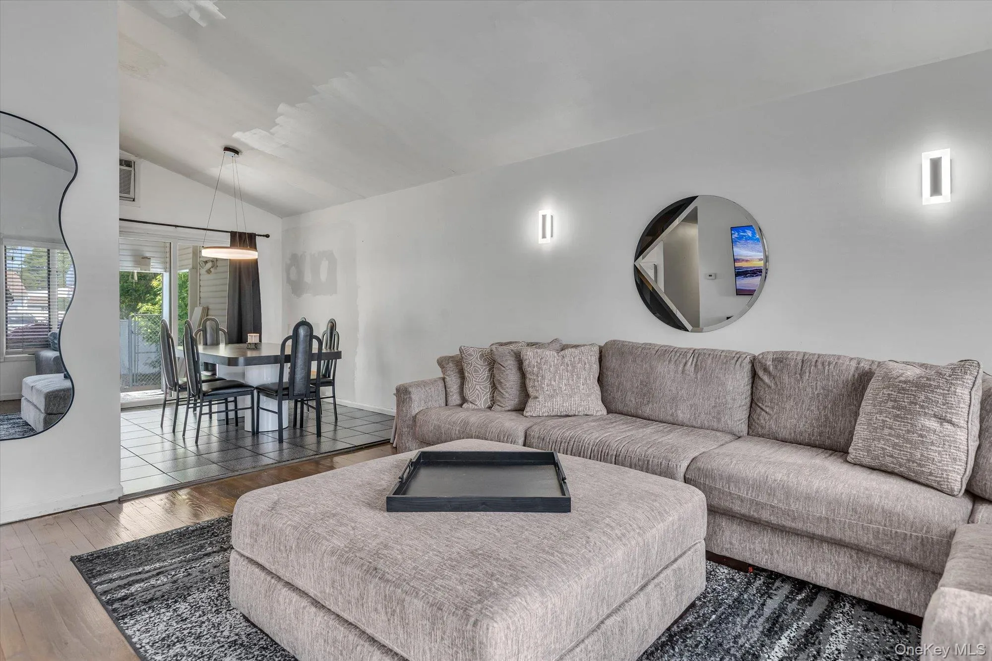 170 9th Street, Babylon, NY, 3 Bedrooms Bedrooms, 6 Rooms Rooms,1 BathroomBathrooms,Residential,For Rent,9th,0,1003940 170 9th Street, Babylon, NY, 3 Bedrooms Bedrooms, 6 Rooms Rooms,1 BathroomBathrooms,Residential,For Rent,9th,0,1003940