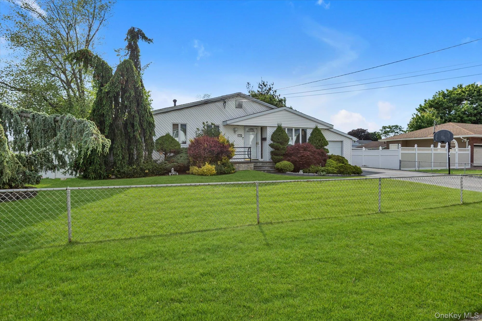 170 9th Street, Babylon, NY, 3 Bedrooms Bedrooms, 6 Rooms Rooms,1 BathroomBathrooms,Residential,For Rent,9th,0,1003940 170 9th Street, Babylon, NY, 3 Bedrooms Bedrooms, 6 Rooms Rooms,1 BathroomBathrooms,Residential,For Rent,9th,0,1003940