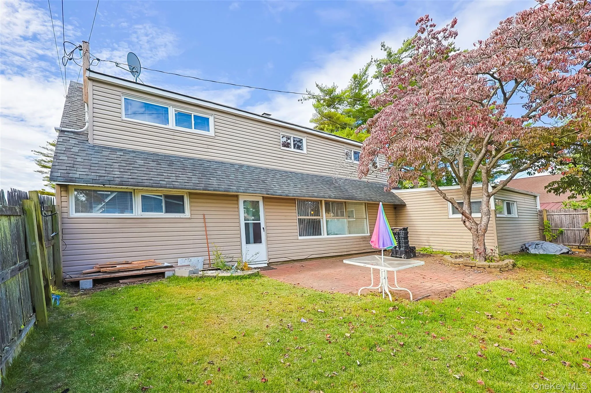 201 Sprucewood Drive, Hempstead, NY, 5 Bedrooms Bedrooms, 10 Rooms Rooms,2 BathroomsBathrooms,Residential Lease,For Rent,Sprucewood,0,1003943 201 Sprucewood Drive, Hempstead, NY, 5 Bedrooms Bedrooms, 10 Rooms Rooms,2 BathroomsBathrooms,Residential Lease,For Rent,Sprucewood,0,1003943