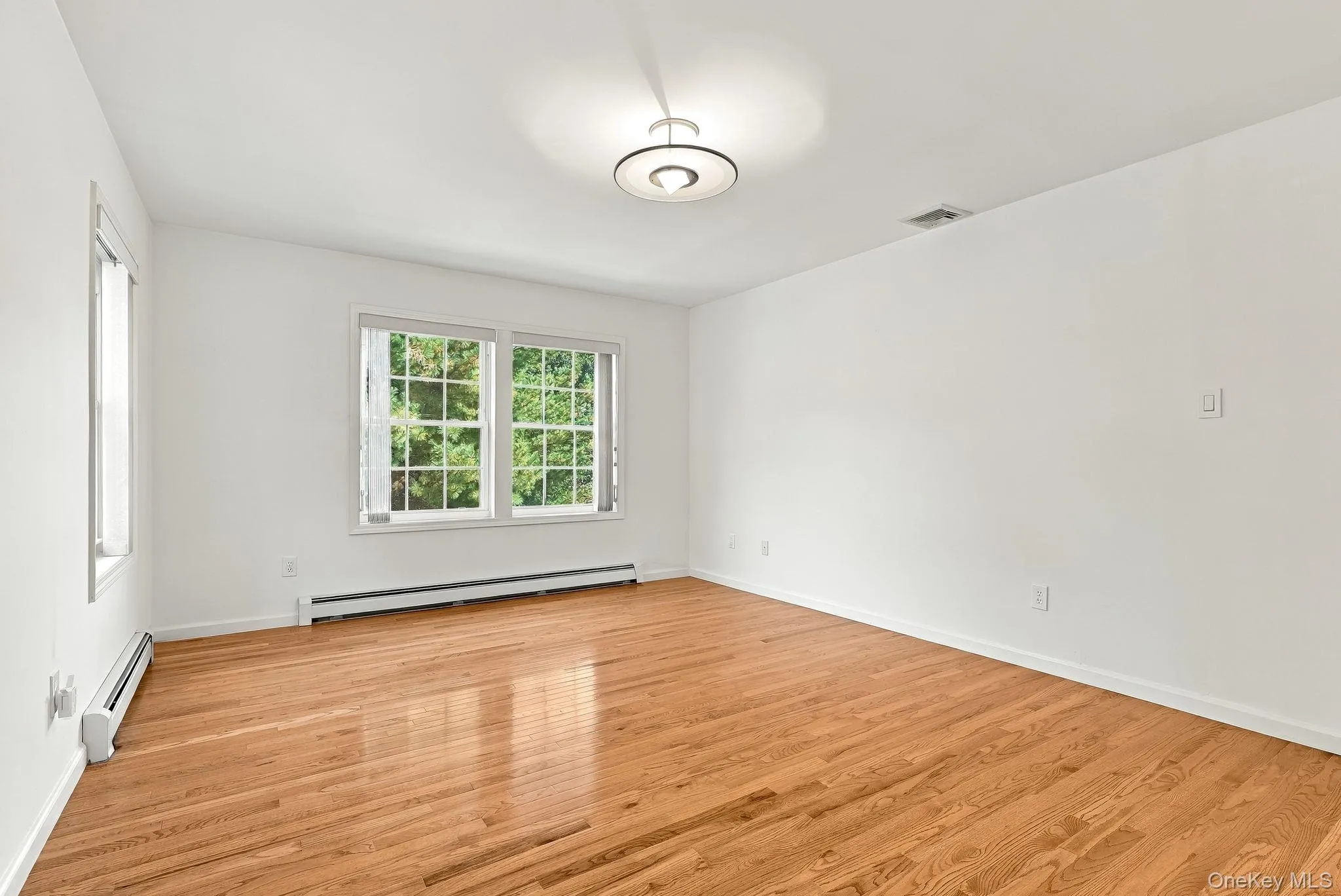 Your furniture will look great in here! Your furniture will look great in here!