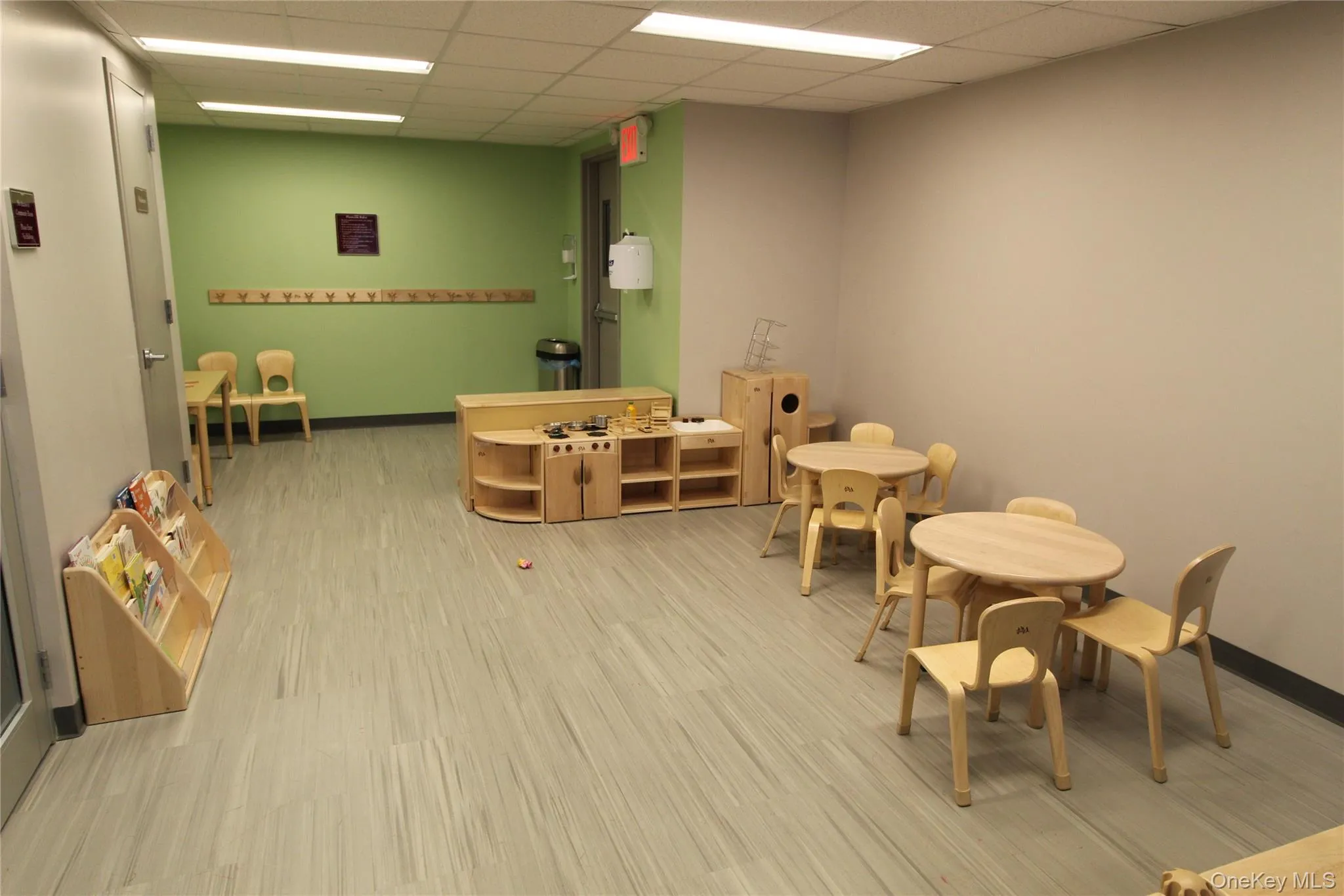 Children's Playroom Children's Playroom