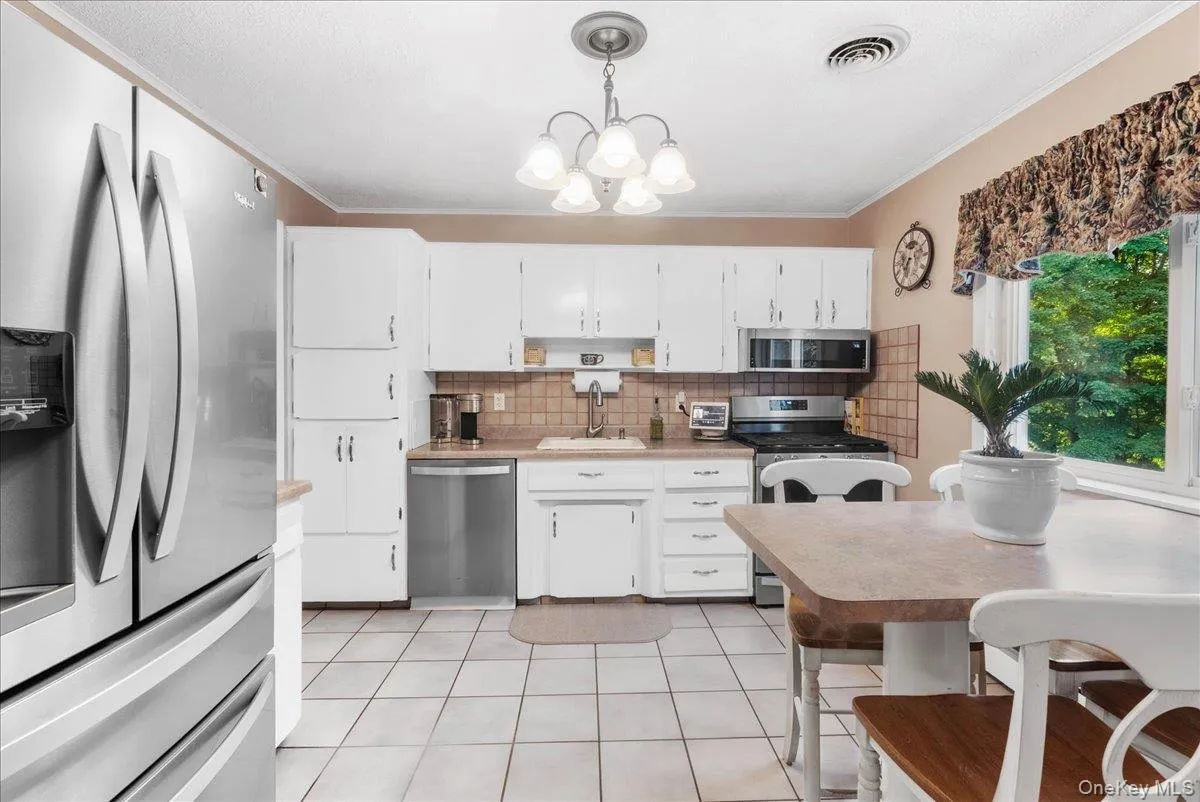 134 Linden Lane, Monroe, NY, 3 Bedrooms Bedrooms, 9 Rooms Rooms,2 BathroomsBathrooms,Residential,For Rent,Linden,0,1003948 134 Linden Lane, Monroe, NY, 3 Bedrooms Bedrooms, 9 Rooms Rooms,2 BathroomsBathrooms,Residential,For Rent,Linden,0,1003948