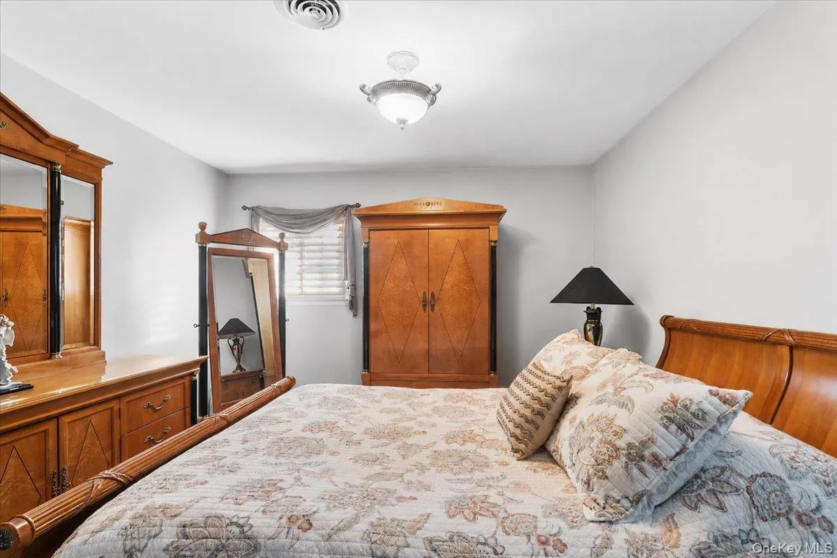 134 Linden Lane, Monroe, NY, 3 Bedrooms Bedrooms, 9 Rooms Rooms,2 BathroomsBathrooms,Residential,For Rent,Linden,0,1003948 134 Linden Lane, Monroe, NY, 3 Bedrooms Bedrooms, 9 Rooms Rooms,2 BathroomsBathrooms,Residential,For Rent,Linden,0,1003948