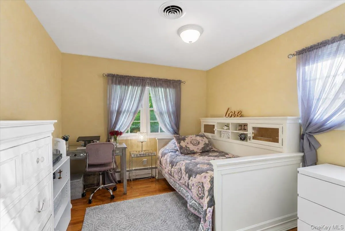 134 Linden Lane, Monroe, NY, 3 Bedrooms Bedrooms, 9 Rooms Rooms,2 BathroomsBathrooms,Residential,For Rent,Linden,0,1003948 134 Linden Lane, Monroe, NY, 3 Bedrooms Bedrooms, 9 Rooms Rooms,2 BathroomsBathrooms,Residential,For Rent,Linden,0,1003948