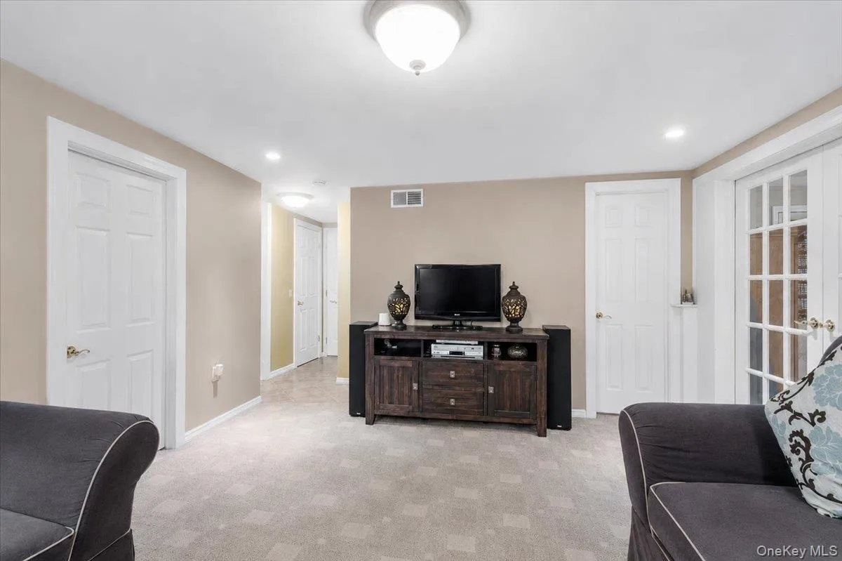 134 Linden Lane, Monroe, NY, 3 Bedrooms Bedrooms, 9 Rooms Rooms,2 BathroomsBathrooms,Residential,For Rent,Linden,0,1003948 134 Linden Lane, Monroe, NY, 3 Bedrooms Bedrooms, 9 Rooms Rooms,2 BathroomsBathrooms,Residential,For Rent,Linden,0,1003948