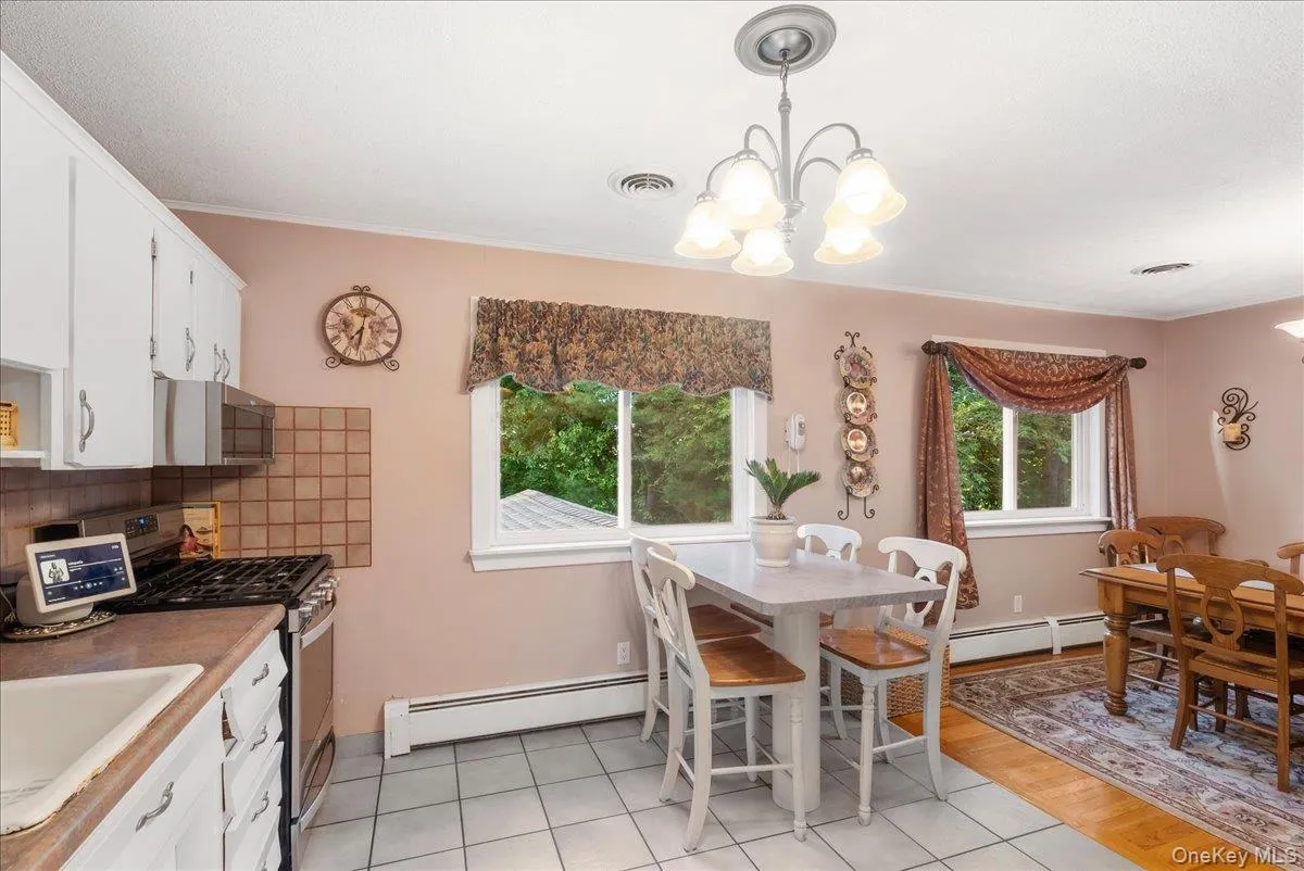 134 Linden Lane, Monroe, NY, 3 Bedrooms Bedrooms, 9 Rooms Rooms,2 BathroomsBathrooms,Residential,For Rent,Linden,0,1003948 134 Linden Lane, Monroe, NY, 3 Bedrooms Bedrooms, 9 Rooms Rooms,2 BathroomsBathrooms,Residential,For Rent,Linden,0,1003948
