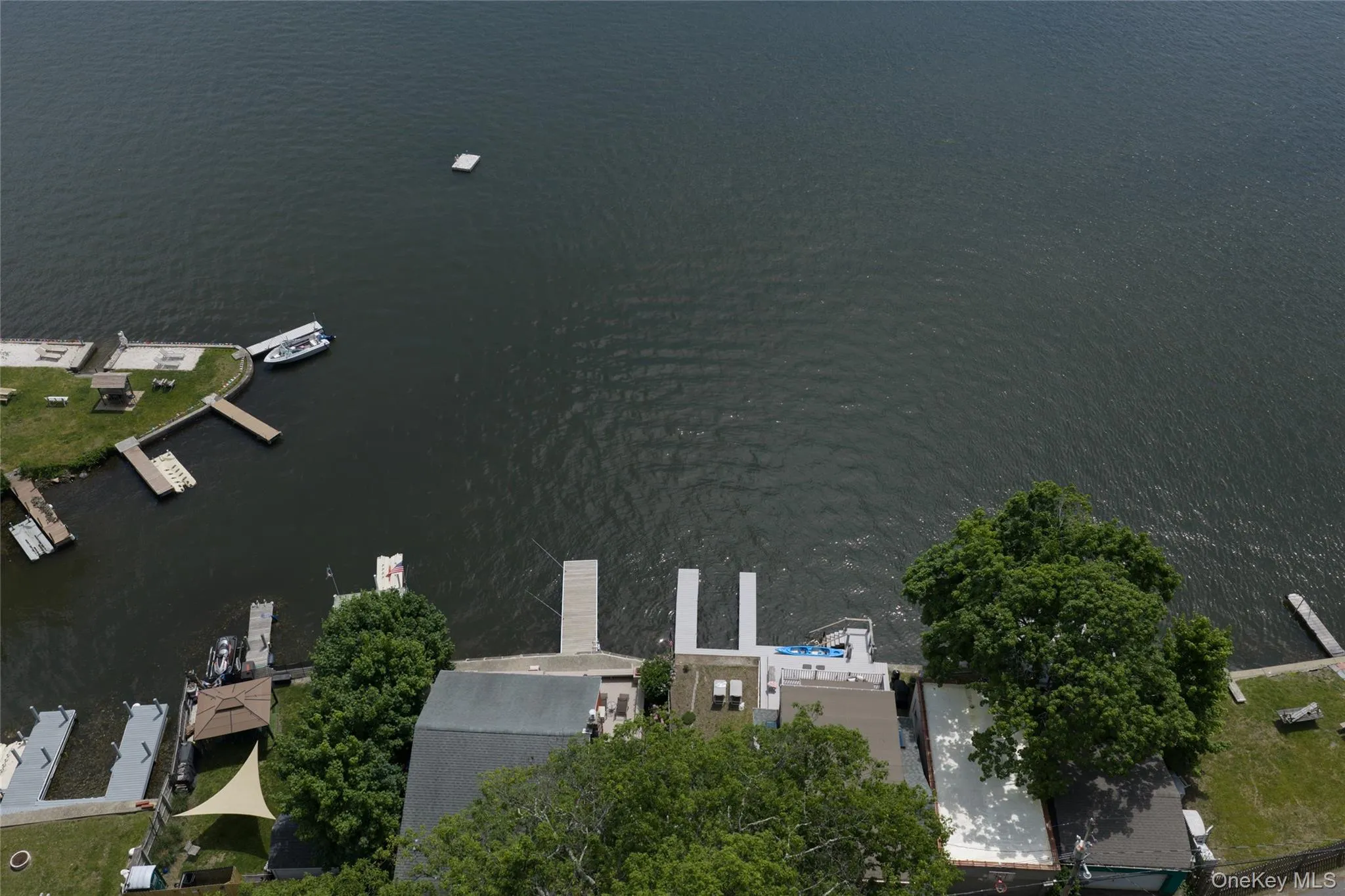124 Lake Shore Road, Warwick (town), NY, 2 Bedrooms Bedrooms, 7 Rooms Rooms,2 BathroomsBathrooms,Residential,For Rent,Lake Shore,0,1003949 124 Lake Shore Road, Warwick (town), NY, 2 Bedrooms Bedrooms, 7 Rooms Rooms,2 BathroomsBathrooms,Residential,For Rent,Lake Shore,0,1003949