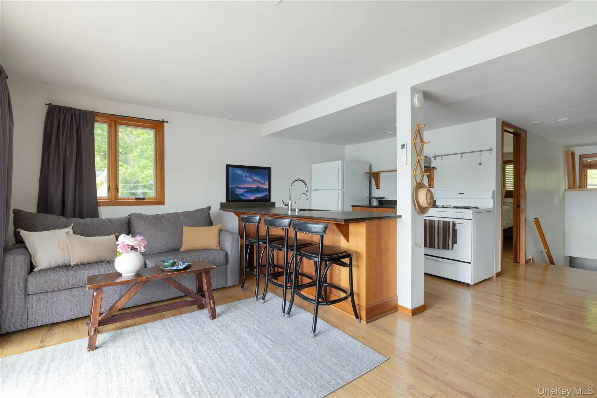 124 Lake Shore Road, Warwick (town), NY, 2 Bedrooms Bedrooms, 7 Rooms Rooms,2 BathroomsBathrooms,Residential,For Rent,Lake Shore,0,1003949 124 Lake Shore Road, Warwick (town), NY, 2 Bedrooms Bedrooms, 7 Rooms Rooms,2 BathroomsBathrooms,Residential,For Rent,Lake Shore,0,1003949