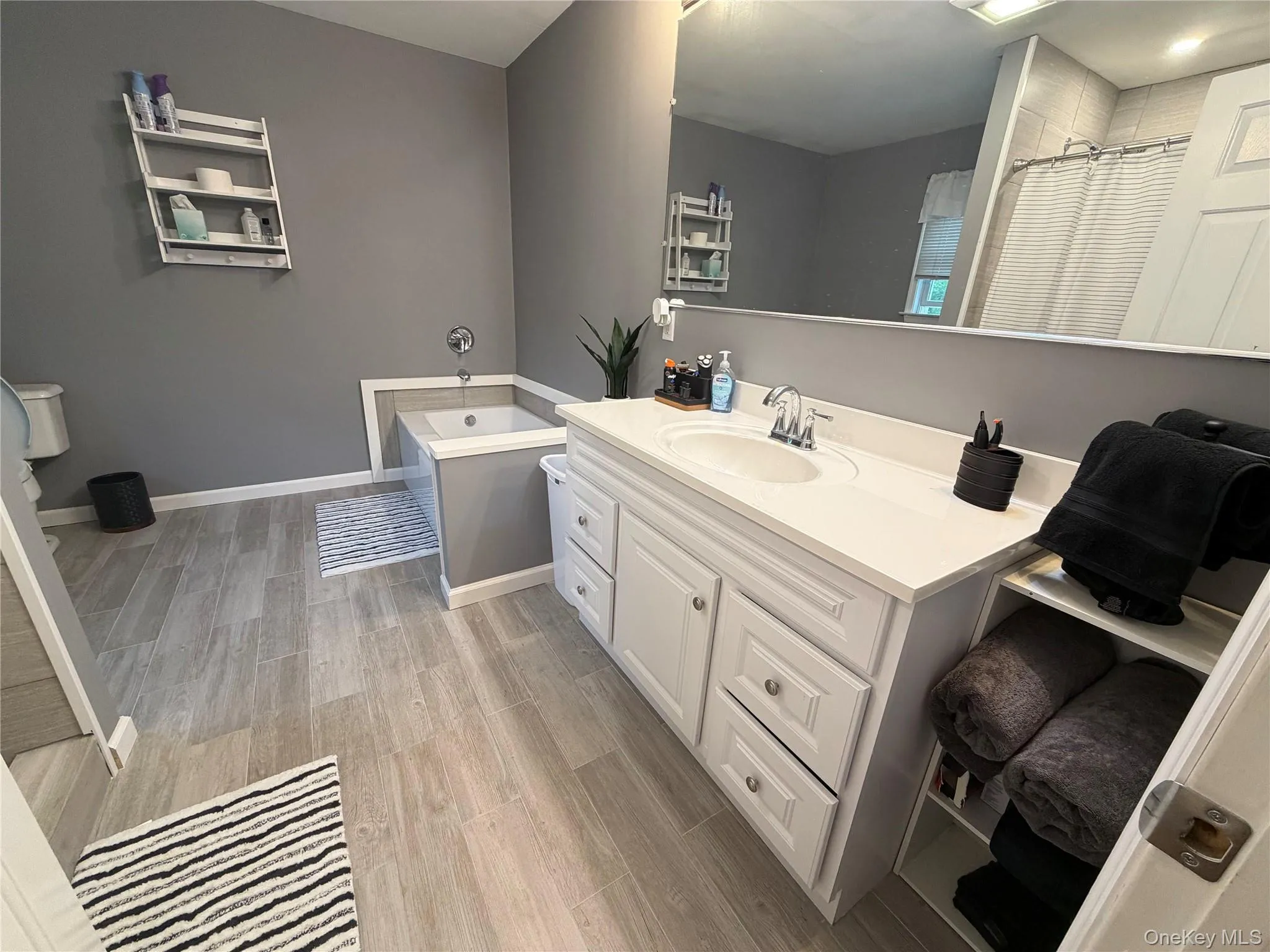 1181 Sackett Lake Road, Forestburgh, NY, 3 Bedrooms Bedrooms, 7 Rooms Rooms,2 BathroomsBathrooms,Residential,For Rent,Sackett Lake Road,0,1003954 1181 Sackett Lake Road, Forestburgh, NY, 3 Bedrooms Bedrooms, 7 Rooms Rooms,2 BathroomsBathrooms,Residential,For Rent,Sackett Lake Road,0,1003954