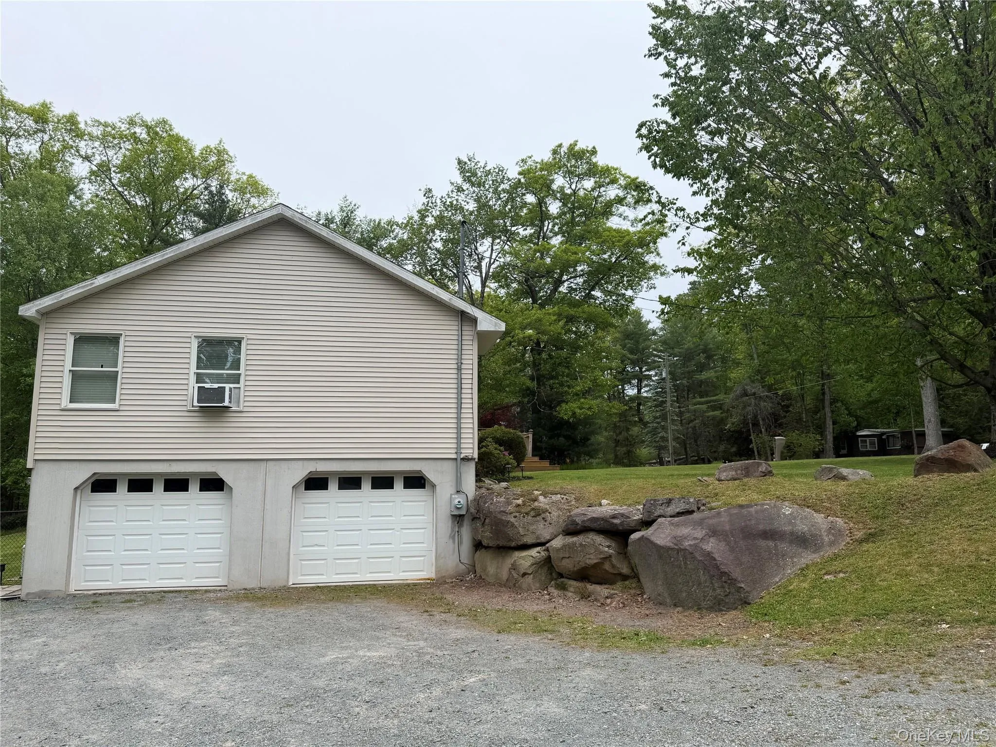 1181 Sackett Lake Road, Forestburgh, NY, 3 Bedrooms Bedrooms, 7 Rooms Rooms,2 BathroomsBathrooms,Residential,For Rent,Sackett Lake Road,0,1003954 1181 Sackett Lake Road, Forestburgh, NY, 3 Bedrooms Bedrooms, 7 Rooms Rooms,2 BathroomsBathrooms,Residential,For Rent,Sackett Lake Road,0,1003954