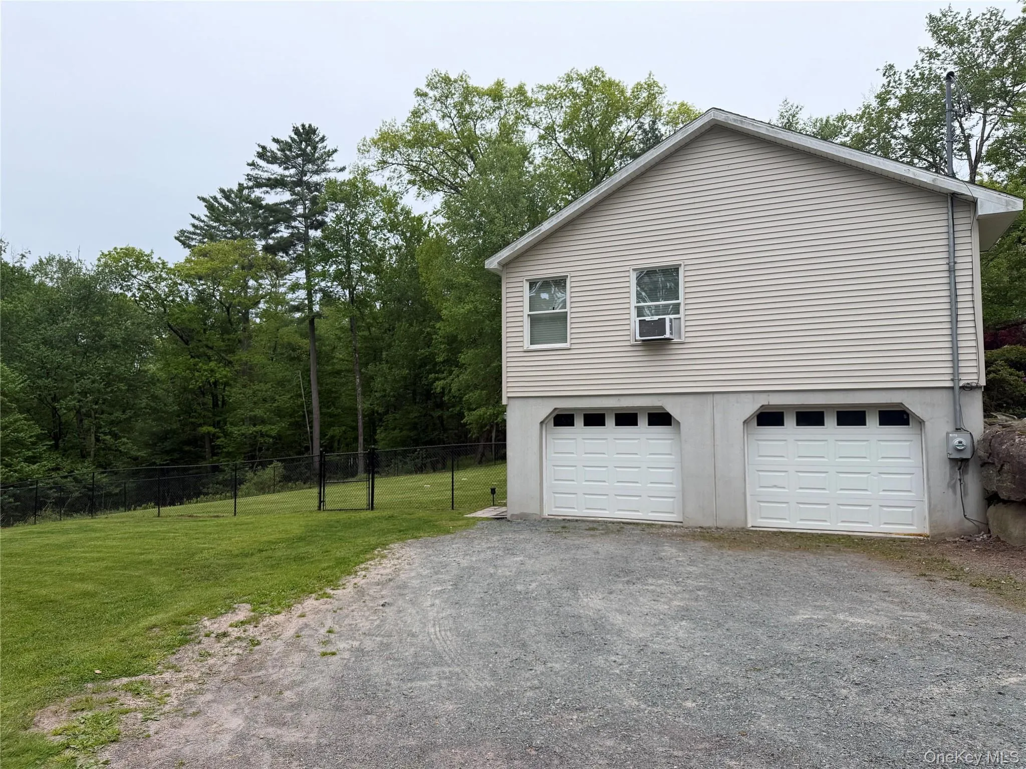 1181 Sackett Lake Road, Forestburgh, NY, 3 Bedrooms Bedrooms, 7 Rooms Rooms,2 BathroomsBathrooms,Residential,For Rent,Sackett Lake Road,0,1003954 1181 Sackett Lake Road, Forestburgh, NY, 3 Bedrooms Bedrooms, 7 Rooms Rooms,2 BathroomsBathrooms,Residential,For Rent,Sackett Lake Road,0,1003954