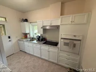 7 Saxon Woods Road, White Plains, NY, 3 Bedrooms Bedrooms, 6 Rooms Rooms,2 BathroomsBathrooms,Residential Lease,For Rent,Saxon Woods,0,1003956 7 Saxon Woods Road, White Plains, NY, 3 Bedrooms Bedrooms, 6 Rooms Rooms,2 BathroomsBathrooms,Residential Lease,For Rent,Saxon Woods,0,1003956