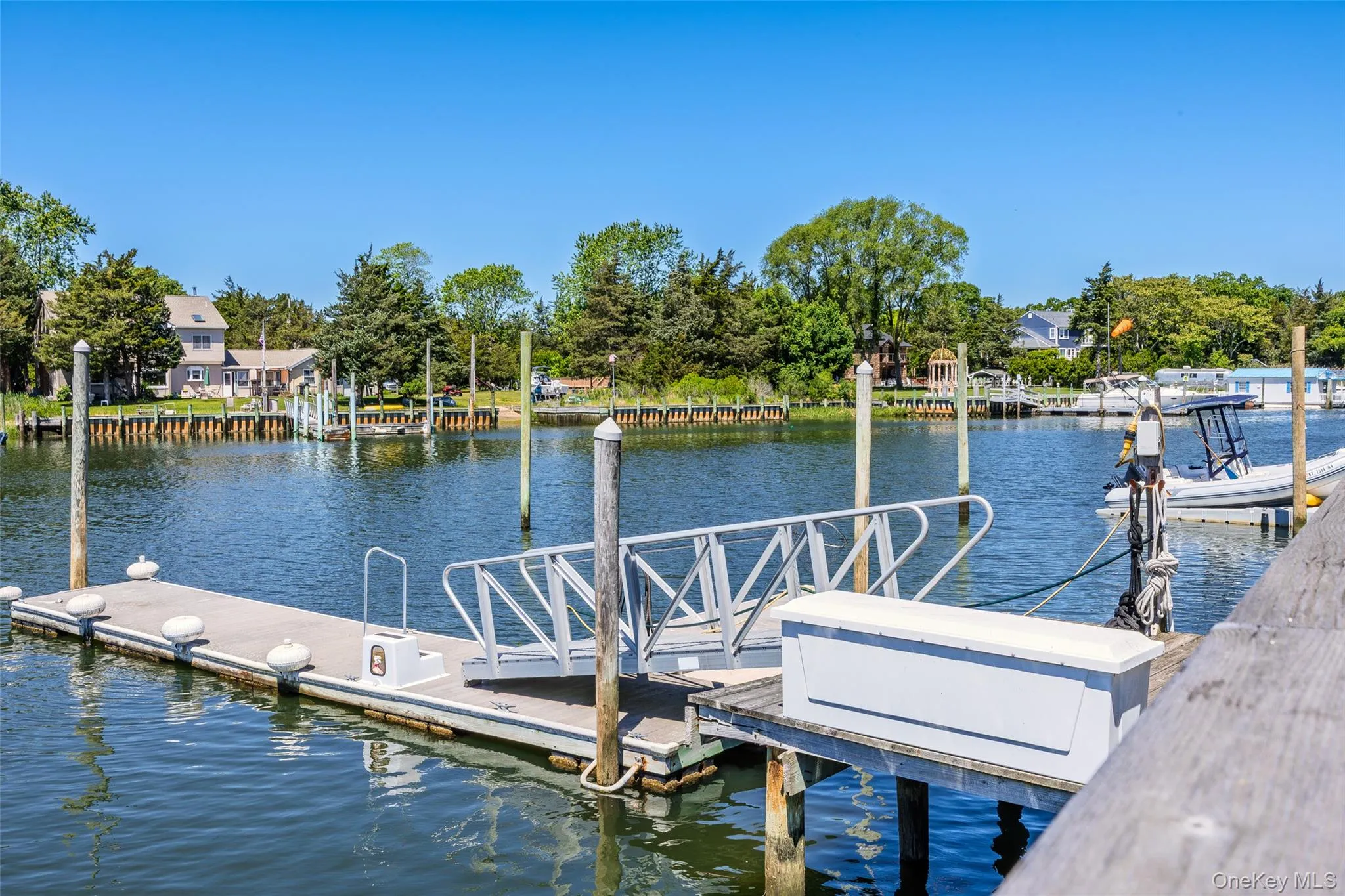 dock with quick access to bay dock with quick access to bay