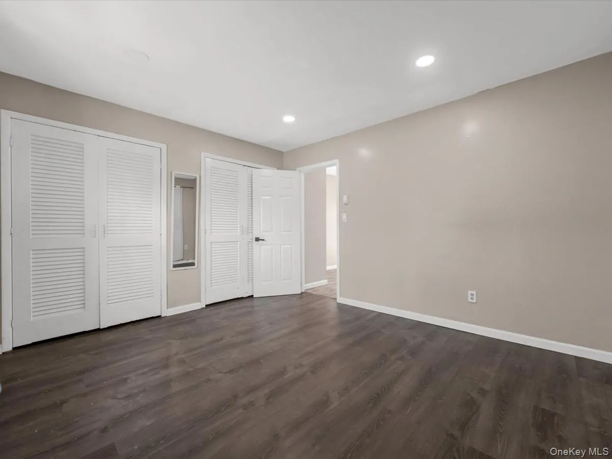 434 Alleghany Avenue, Babylon, NY, 1 Bedroom Bedrooms, 3 Rooms Rooms,1 BathroomBathrooms,Residential Lease,For Rent,Alleghany,0,1003960 434 Alleghany Avenue, Babylon, NY, 1 Bedroom Bedrooms, 3 Rooms Rooms,1 BathroomBathrooms,Residential Lease,For Rent,Alleghany,0,1003960