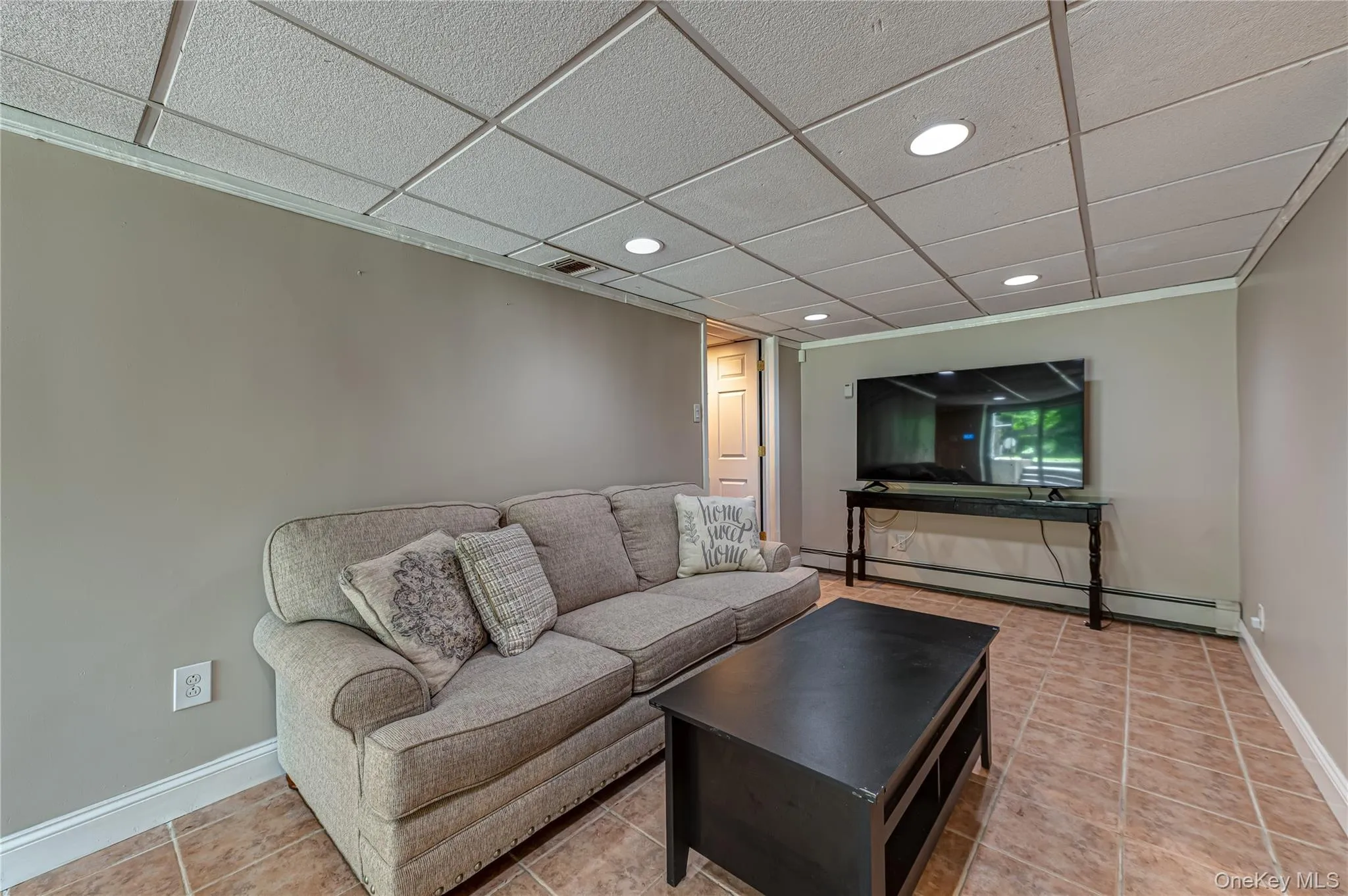 3 Thompson Hill Road, Smithtown, NY, 4 Bedrooms Bedrooms, 9 Rooms Rooms,3 BathroomsBathrooms,Residential,For Rent,Thompson Hill,0,1003970 3 Thompson Hill Road, Smithtown, NY, 4 Bedrooms Bedrooms, 9 Rooms Rooms,3 BathroomsBathrooms,Residential,For Rent,Thompson Hill,0,1003970