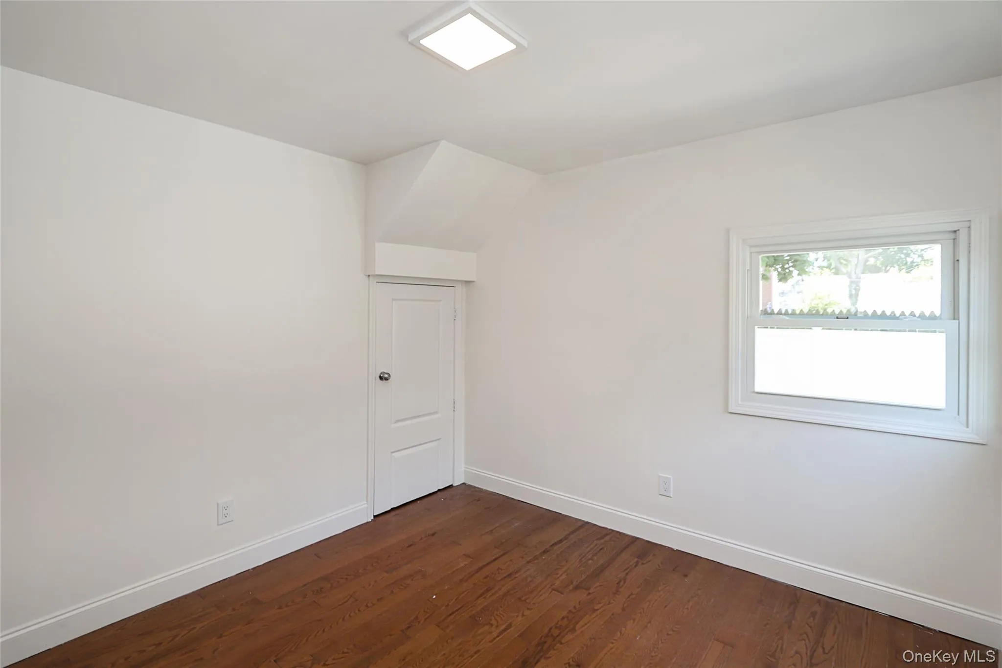37 Lancaster Place, Hempstead, NY, 5 Bedrooms Bedrooms, 10 Rooms Rooms,4 BathroomsBathrooms,Residential,For Rent,Lancaster,0,1003977 37 Lancaster Place, Hempstead, NY, 5 Bedrooms Bedrooms, 10 Rooms Rooms,4 BathroomsBathrooms,Residential,For Rent,Lancaster,0,1003977