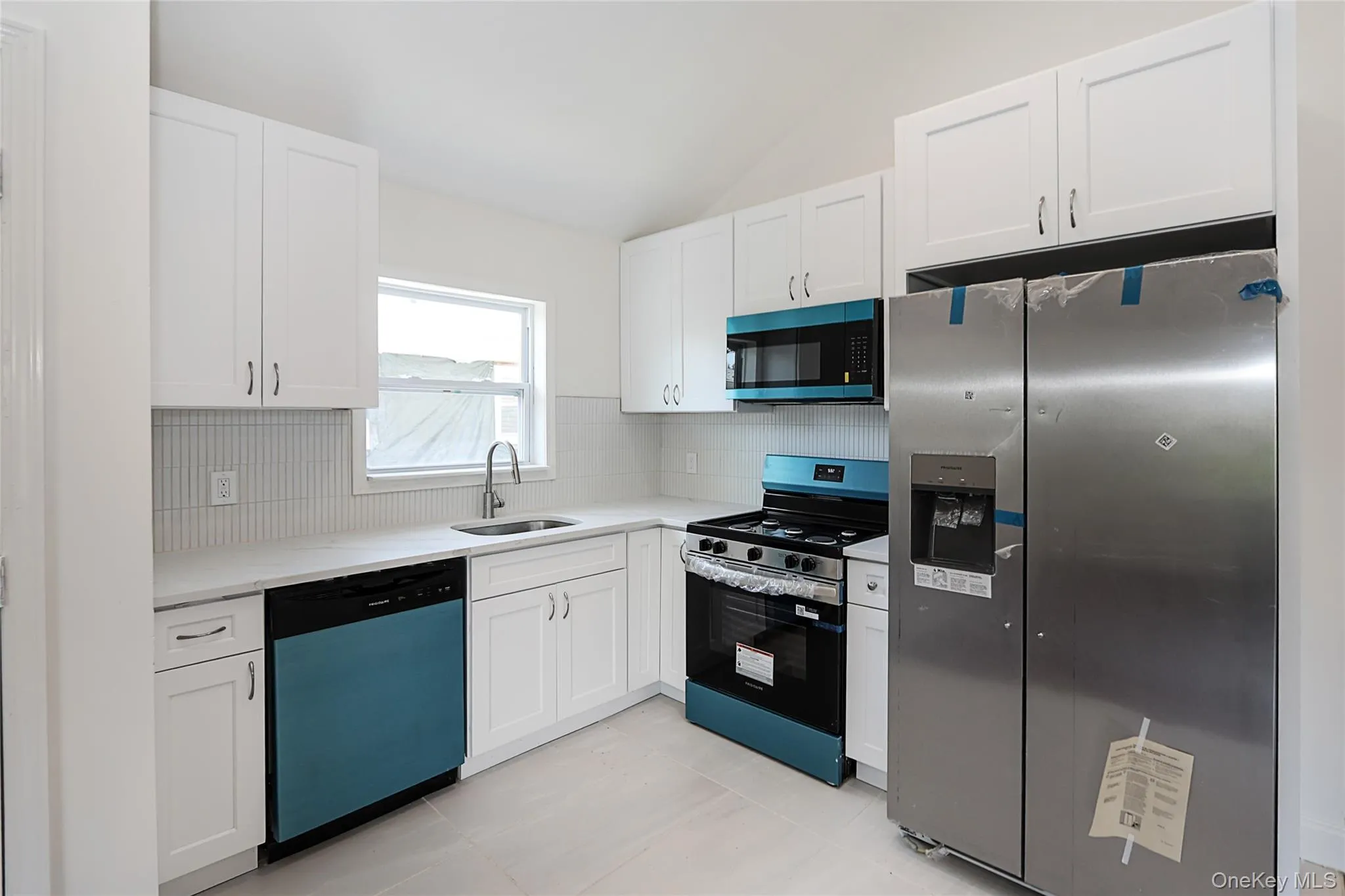 37 Lancaster Place, Hempstead, NY, 5 Bedrooms Bedrooms, 10 Rooms Rooms,4 BathroomsBathrooms,Residential,For Rent,Lancaster,0,1003977 37 Lancaster Place, Hempstead, NY, 5 Bedrooms Bedrooms, 10 Rooms Rooms,4 BathroomsBathrooms,Residential,For Rent,Lancaster,0,1003977