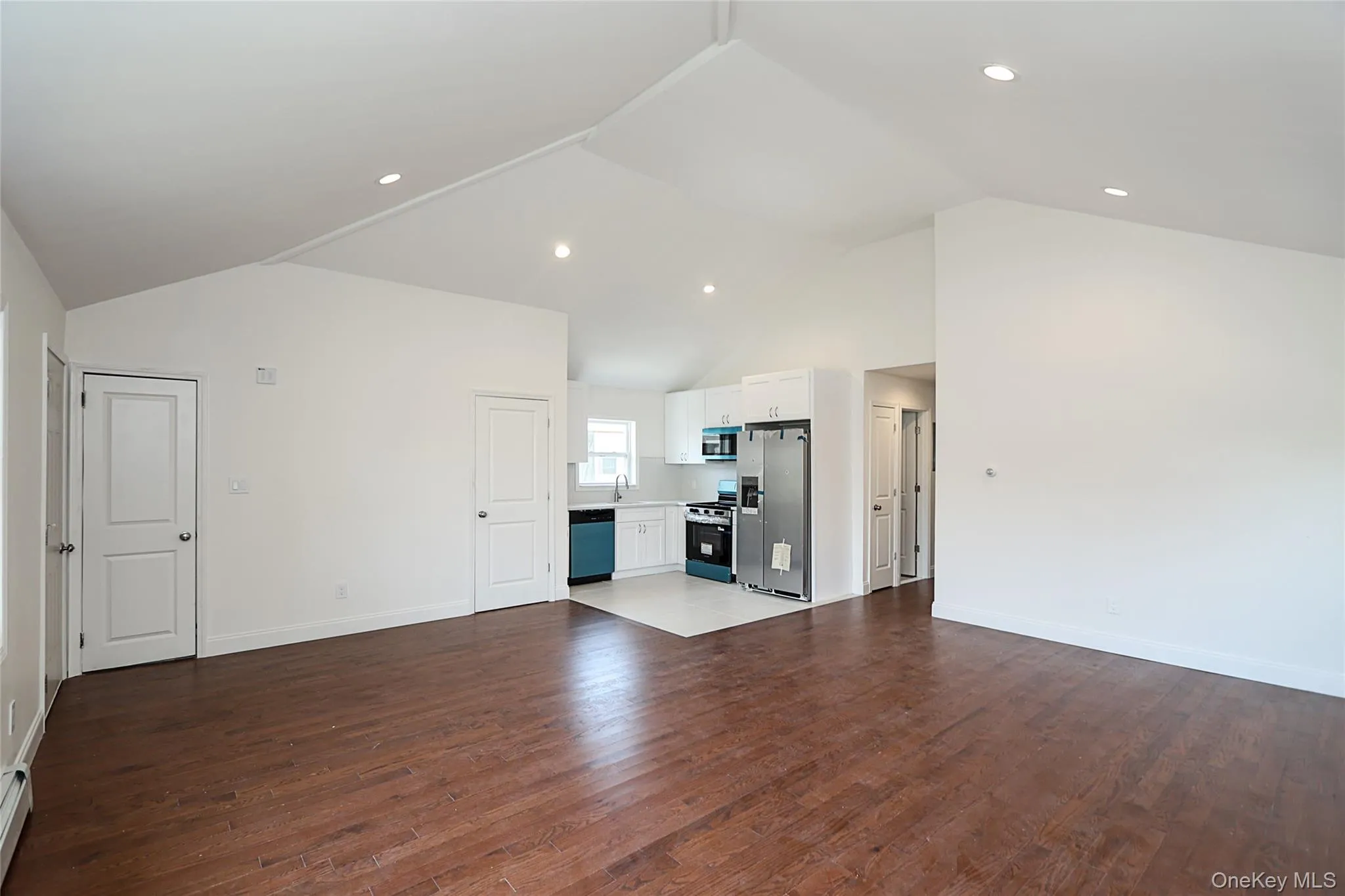 37 Lancaster Place, Hempstead, NY, 5 Bedrooms Bedrooms, 10 Rooms Rooms,4 BathroomsBathrooms,Residential,For Rent,Lancaster,0,1003977 37 Lancaster Place, Hempstead, NY, 5 Bedrooms Bedrooms, 10 Rooms Rooms,4 BathroomsBathrooms,Residential,For Rent,Lancaster,0,1003977