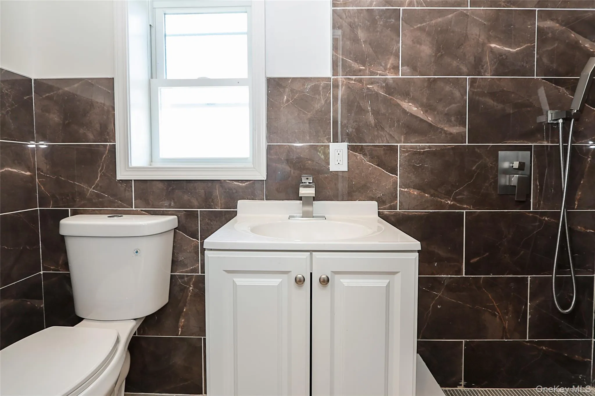 37 Lancaster Place, Hempstead, NY, 5 Bedrooms Bedrooms, 10 Rooms Rooms,4 BathroomsBathrooms,Residential,For Rent,Lancaster,0,1003977 37 Lancaster Place, Hempstead, NY, 5 Bedrooms Bedrooms, 10 Rooms Rooms,4 BathroomsBathrooms,Residential,For Rent,Lancaster,0,1003977