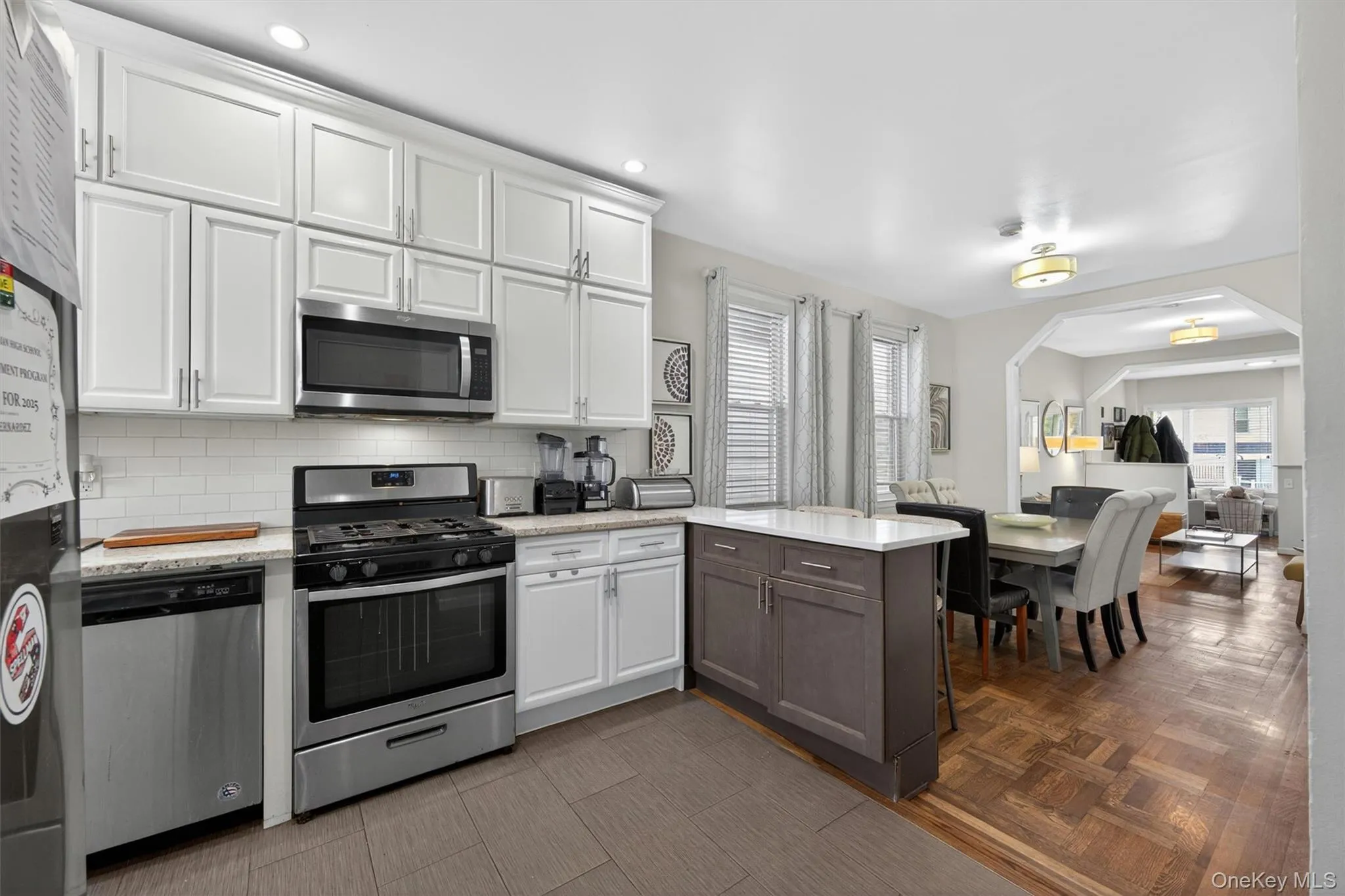 2919 Wellman Avenue, New York, NY, 3 Bedrooms Bedrooms, 5 Rooms Rooms,1 BathroomBathrooms,Residential,For Rent,Wellman,0,1003978 2919 Wellman Avenue, New York, NY, 3 Bedrooms Bedrooms, 5 Rooms Rooms,1 BathroomBathrooms,Residential,For Rent,Wellman,0,1003978