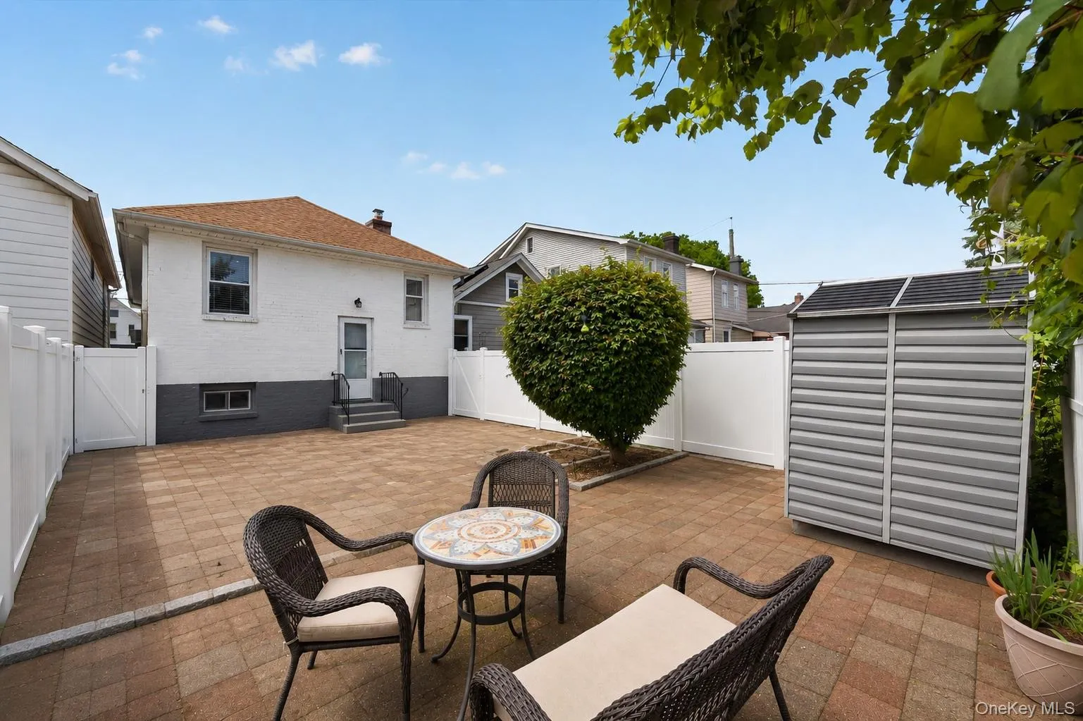 2919 Wellman Avenue, New York, NY, 3 Bedrooms Bedrooms, 5 Rooms Rooms,1 BathroomBathrooms,Residential,For Rent,Wellman,0,1003978 2919 Wellman Avenue, New York, NY, 3 Bedrooms Bedrooms, 5 Rooms Rooms,1 BathroomBathrooms,Residential,For Rent,Wellman,0,1003978