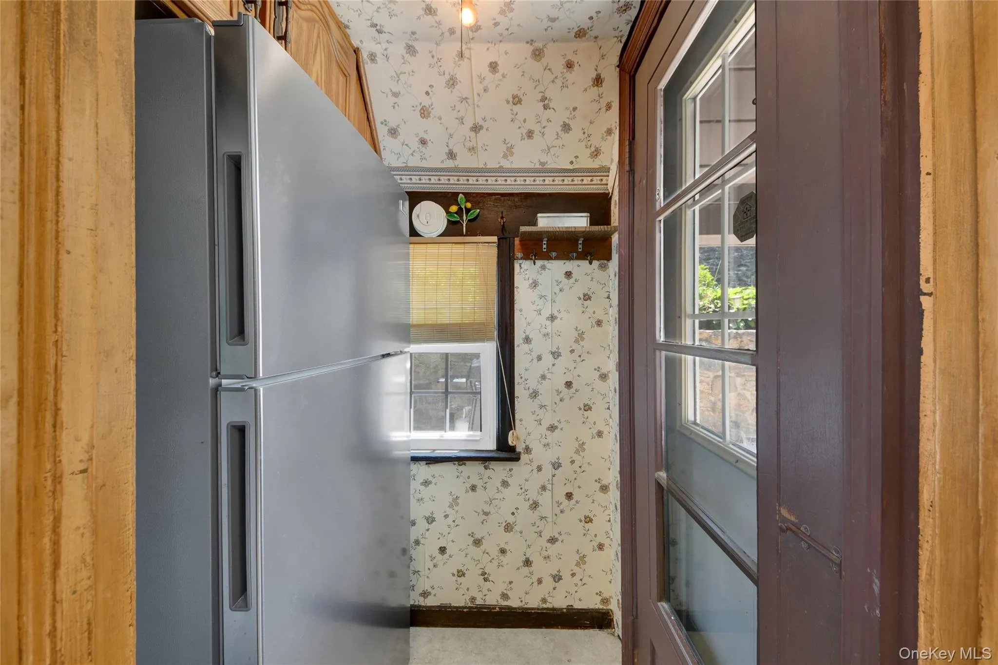 136 Midland Avenue, Yonkers, NY, 2 Bedrooms Bedrooms, 5 Rooms Rooms,1 BathroomBathrooms,Residential,For Rent,Midland,0,1003979 136 Midland Avenue, Yonkers, NY, 2 Bedrooms Bedrooms, 5 Rooms Rooms,1 BathroomBathrooms,Residential,For Rent,Midland,0,1003979