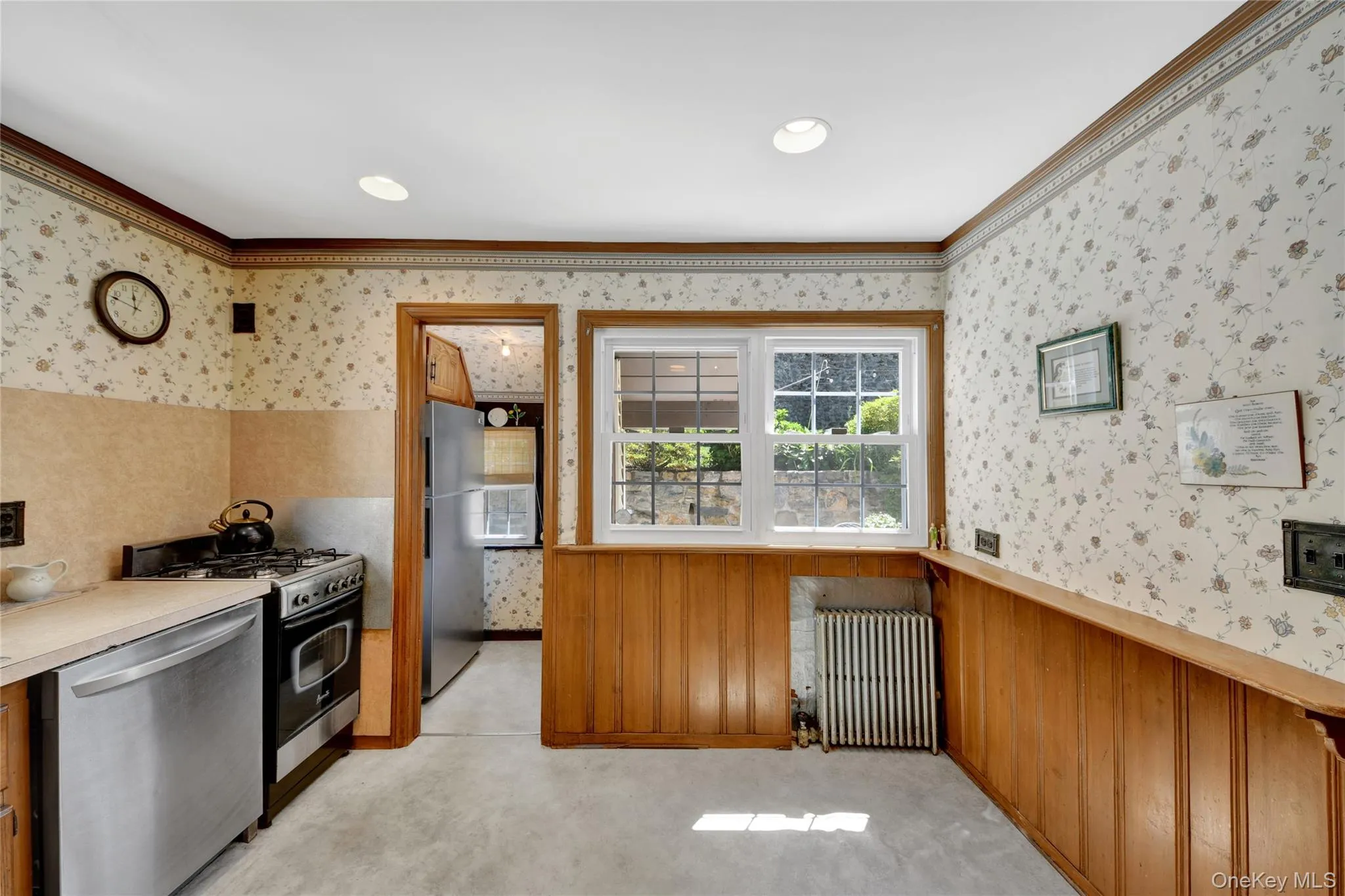 136 Midland Avenue, Yonkers, NY, 2 Bedrooms Bedrooms, 5 Rooms Rooms,1 BathroomBathrooms,Residential,For Rent,Midland,0,1003979 136 Midland Avenue, Yonkers, NY, 2 Bedrooms Bedrooms, 5 Rooms Rooms,1 BathroomBathrooms,Residential,For Rent,Midland,0,1003979