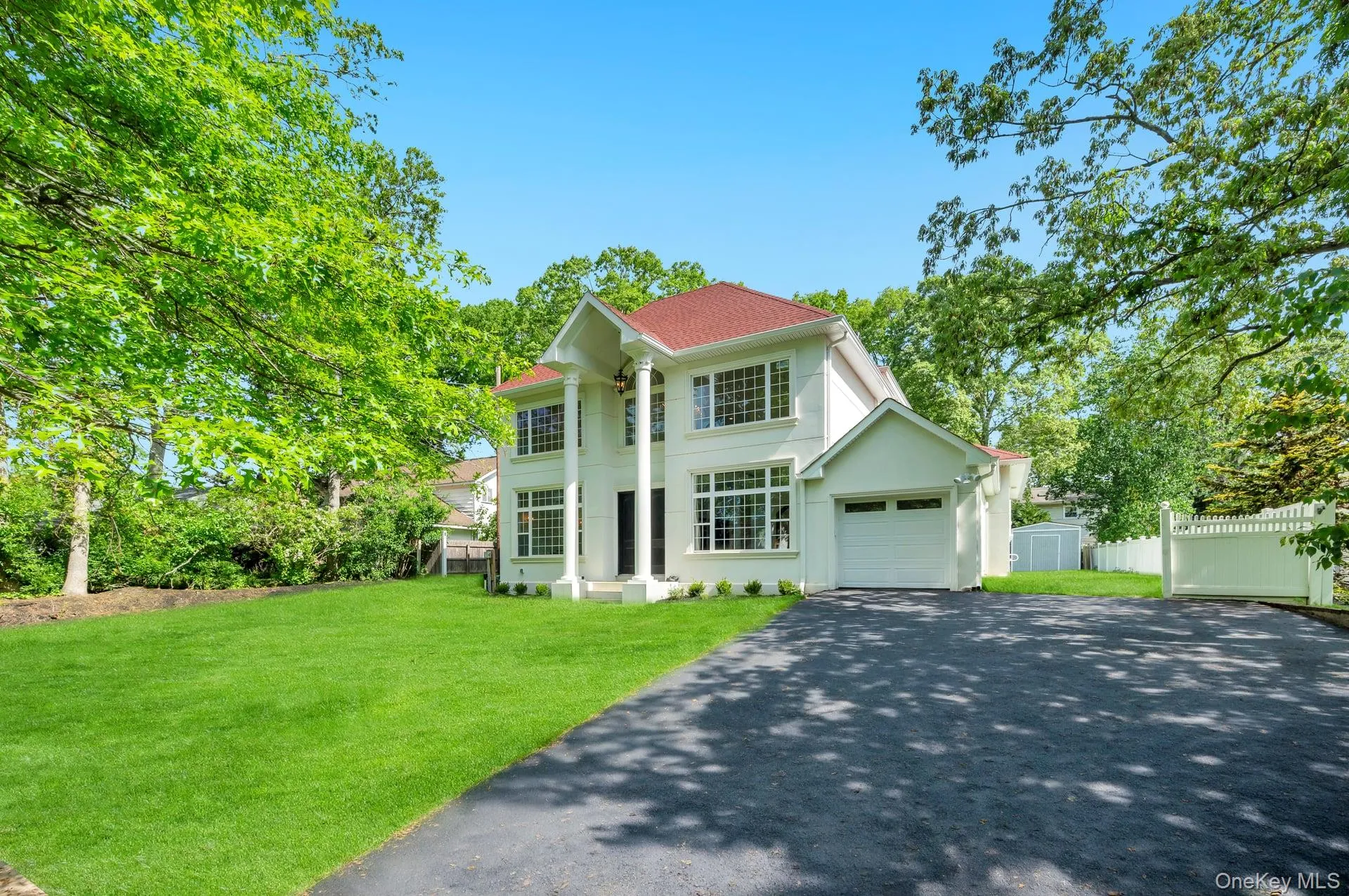 11 Amboy Lane, Brookhaven, NY, 4 Bedrooms Bedrooms, 7 Rooms Rooms,5 BathroomsBathrooms,Residential,For Rent,Amboy,0,1003980 11 Amboy Lane, Brookhaven, NY, 4 Bedrooms Bedrooms, 7 Rooms Rooms,5 BathroomsBathrooms,Residential,For Rent,Amboy,0,1003980
