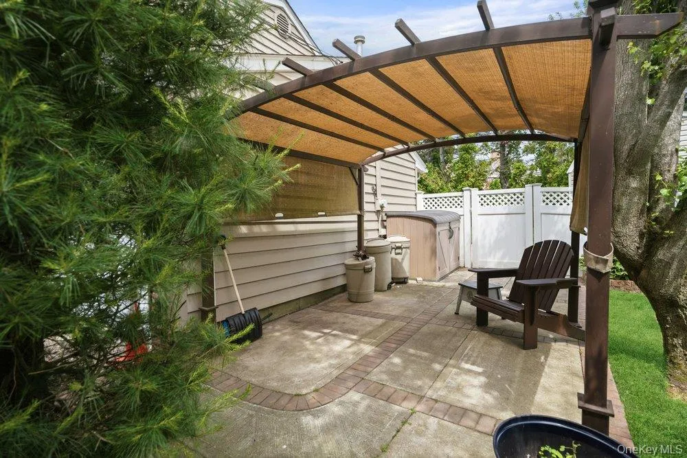 48 Lawrence Avenue, Brookhaven, NY, 4 Bedrooms Bedrooms, 10 Rooms Rooms,1 BathroomBathrooms,Residential,For Rent,Lawrence,0,1003982 48 Lawrence Avenue, Brookhaven, NY, 4 Bedrooms Bedrooms, 10 Rooms Rooms,1 BathroomBathrooms,Residential,For Rent,Lawrence,0,1003982