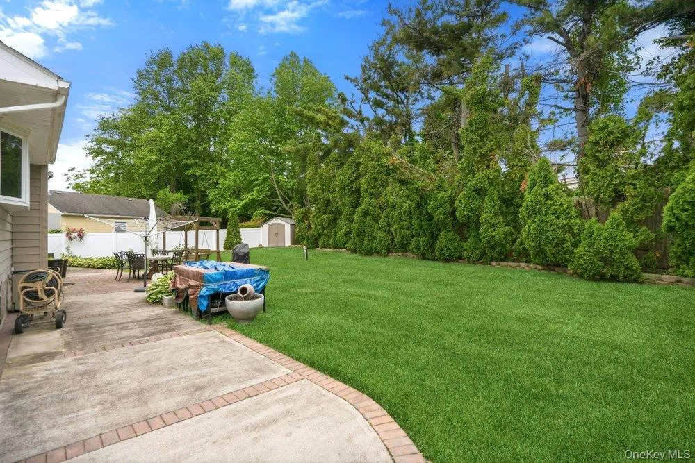 48 Lawrence Avenue, Brookhaven, NY, 4 Bedrooms Bedrooms, 10 Rooms Rooms,1 BathroomBathrooms,Residential,For Rent,Lawrence,0,1003982 48 Lawrence Avenue, Brookhaven, NY, 4 Bedrooms Bedrooms, 10 Rooms Rooms,1 BathroomBathrooms,Residential,For Rent,Lawrence,0,1003982