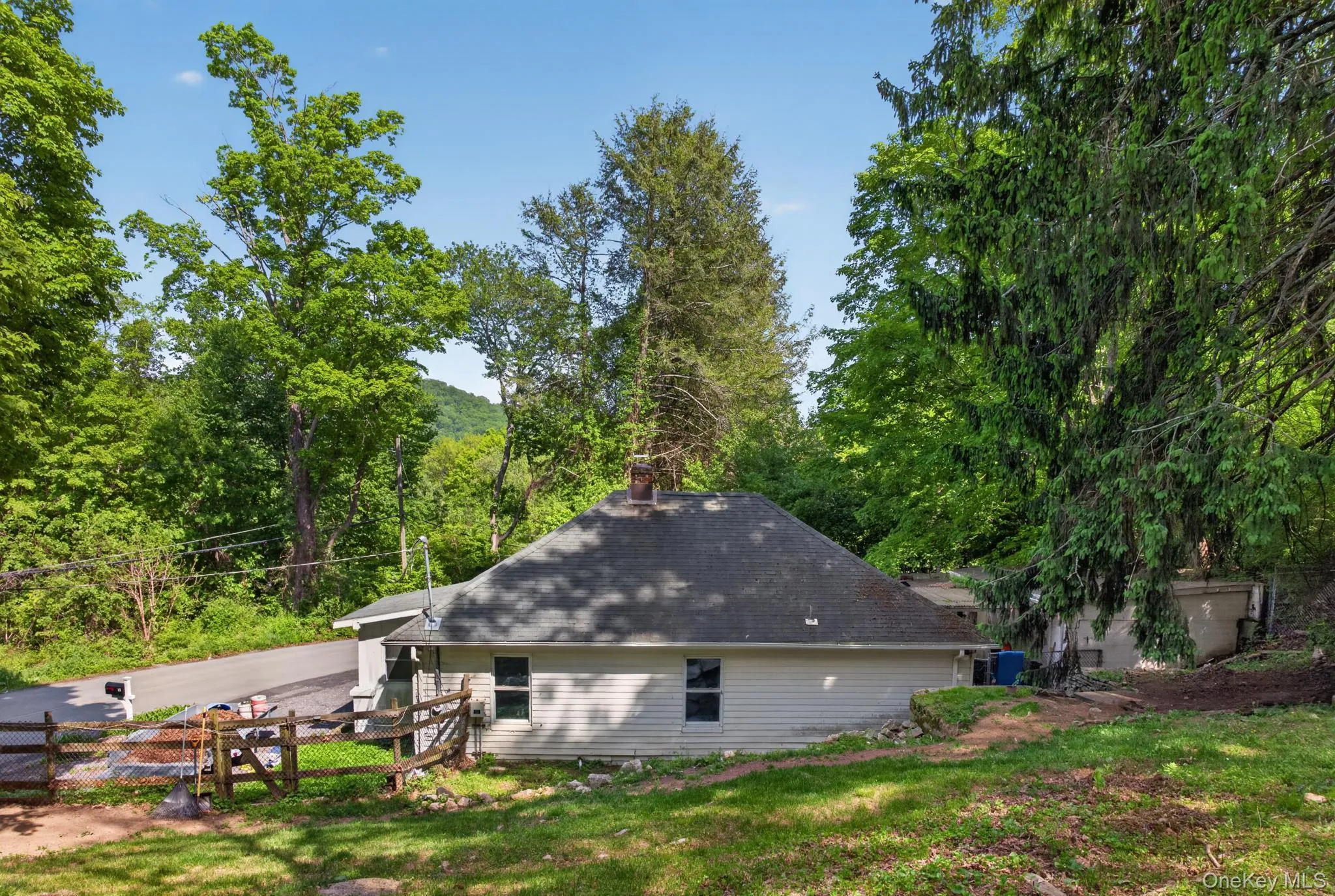 11 Richardsville Road, Carmel, NY, 2 Bedrooms Bedrooms, 6 Rooms Rooms,1 BathroomBathrooms,Residential,For Rent,Richardsville,0,1003989 11 Richardsville Road, Carmel, NY, 2 Bedrooms Bedrooms, 6 Rooms Rooms,1 BathroomBathrooms,Residential,For Rent,Richardsville,0,1003989